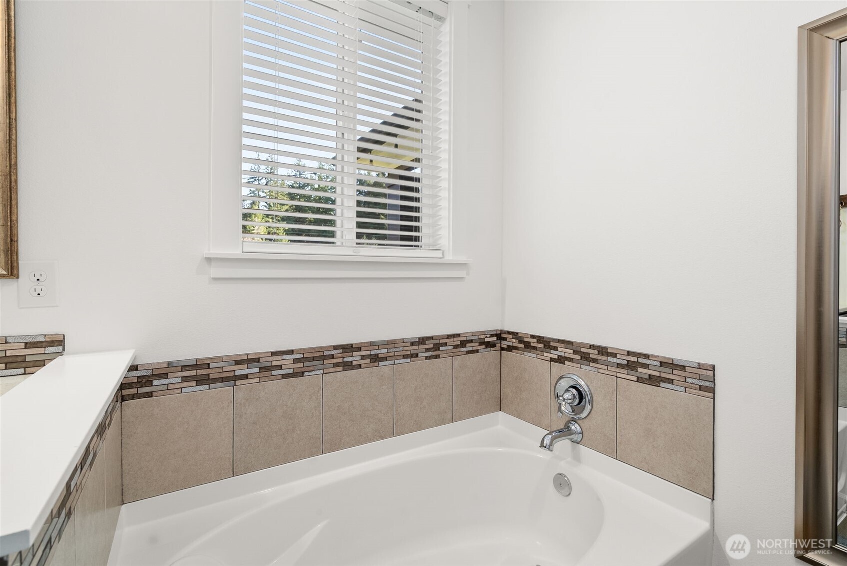 9912 138th Avenue SE