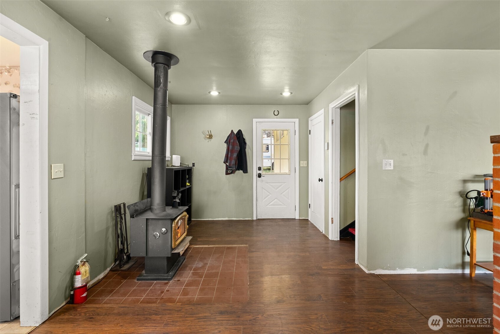 370 SE Whitecap Alley