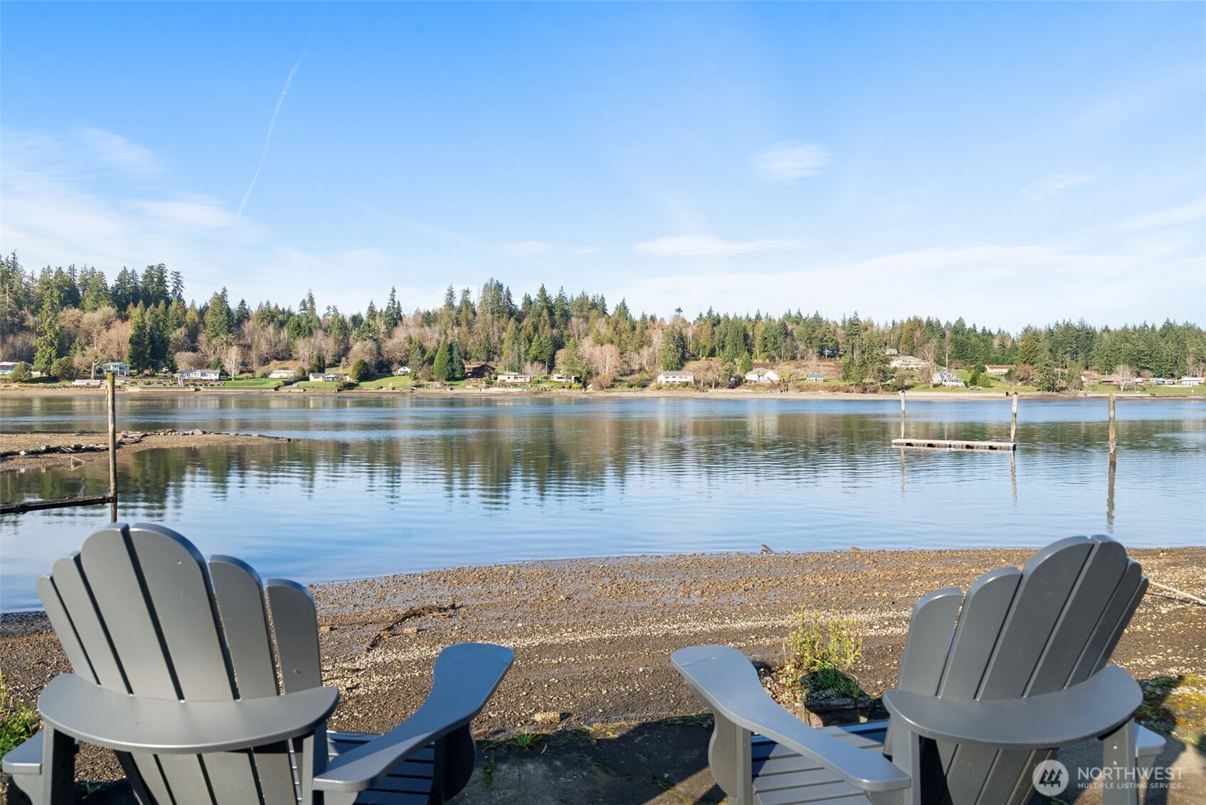 370 SE Whitecap Alley