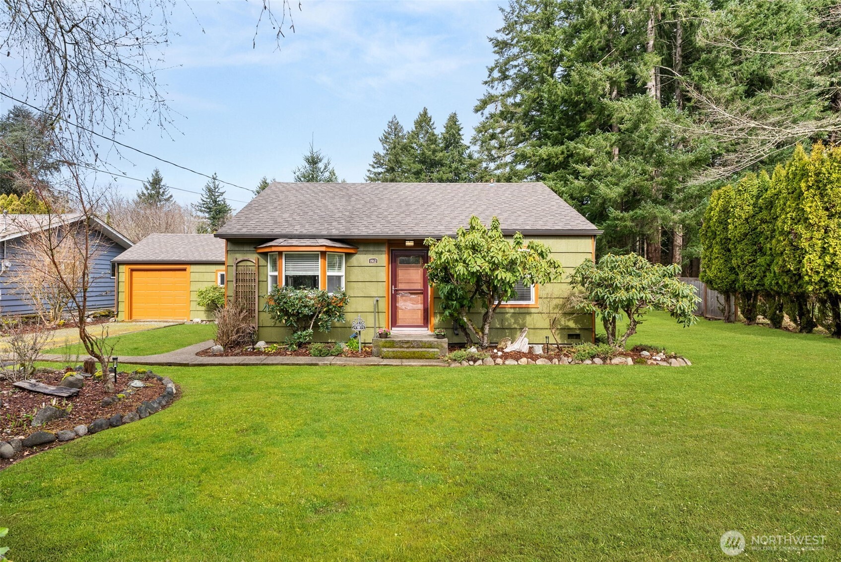 1912 Elliott Avenue NW