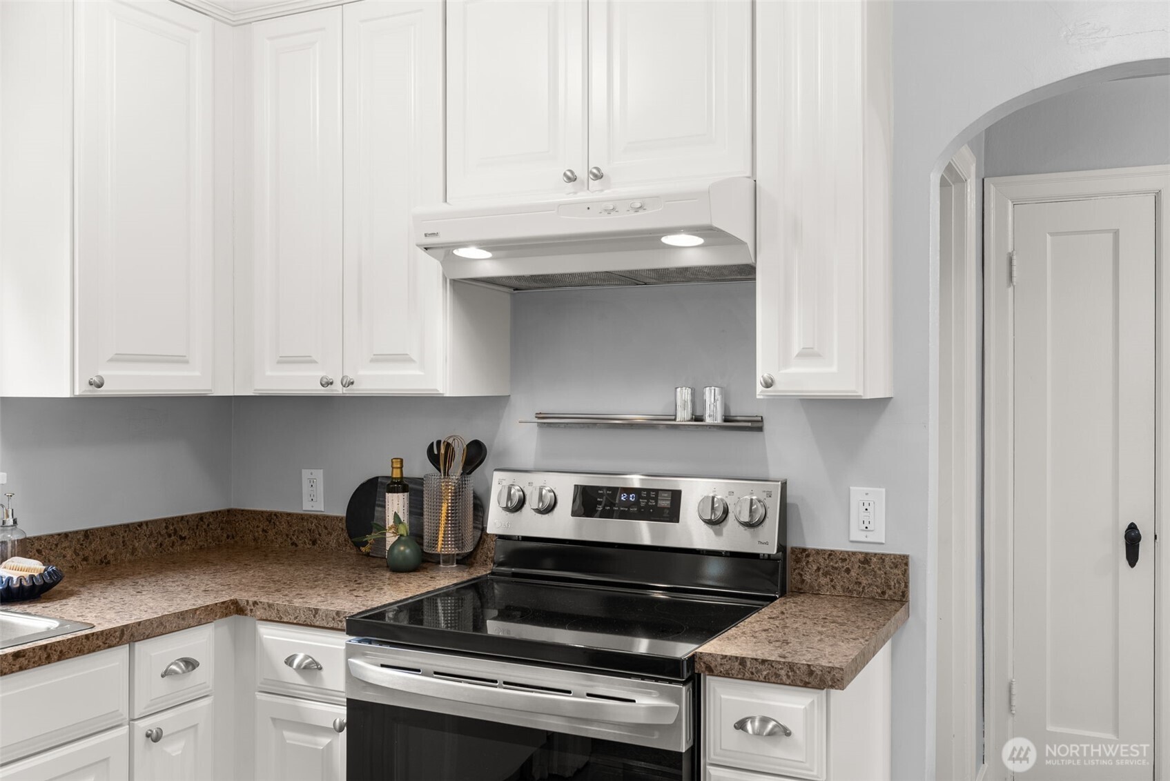 1912 Elliott Avenue NW