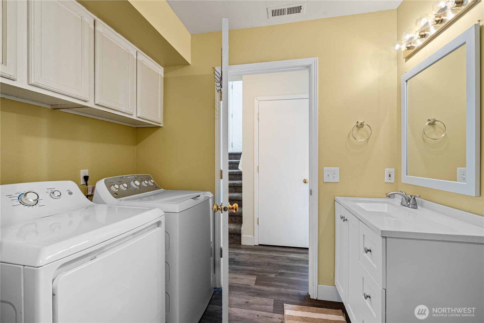 8719 204th Street Ct E