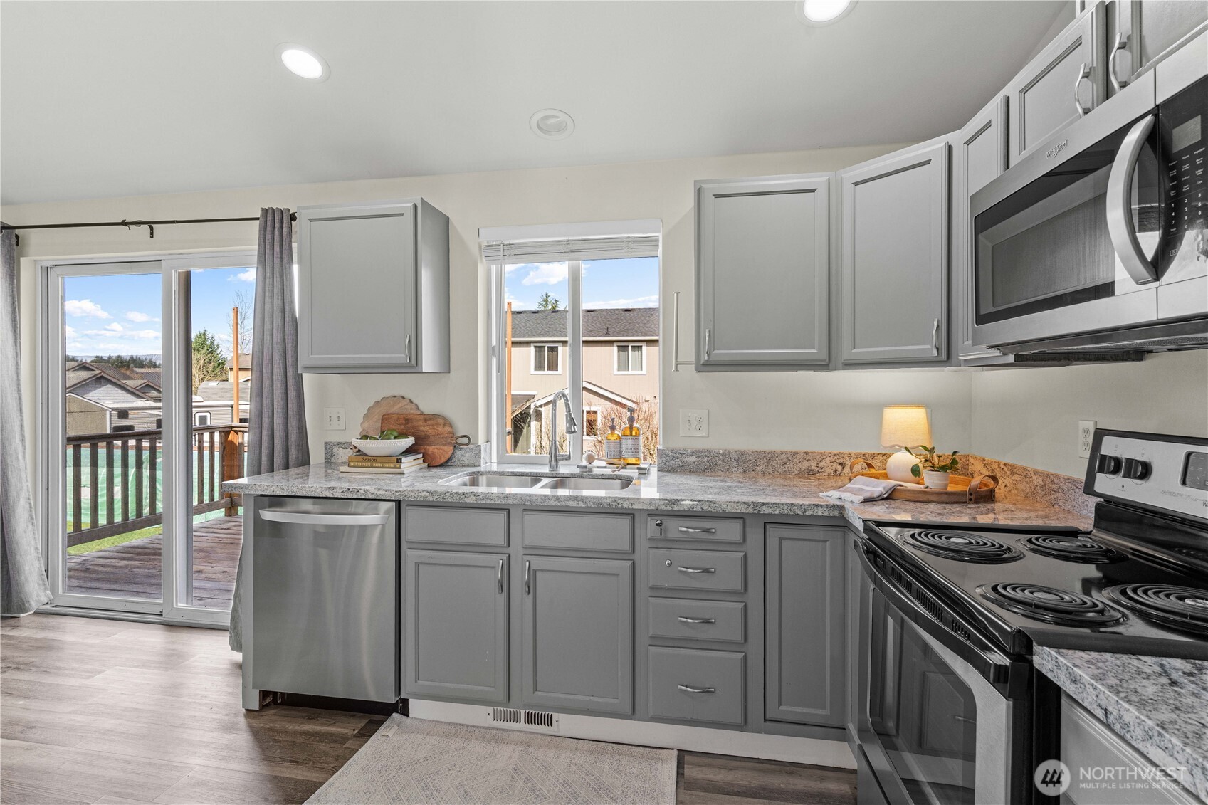 8719 204th Street Ct E