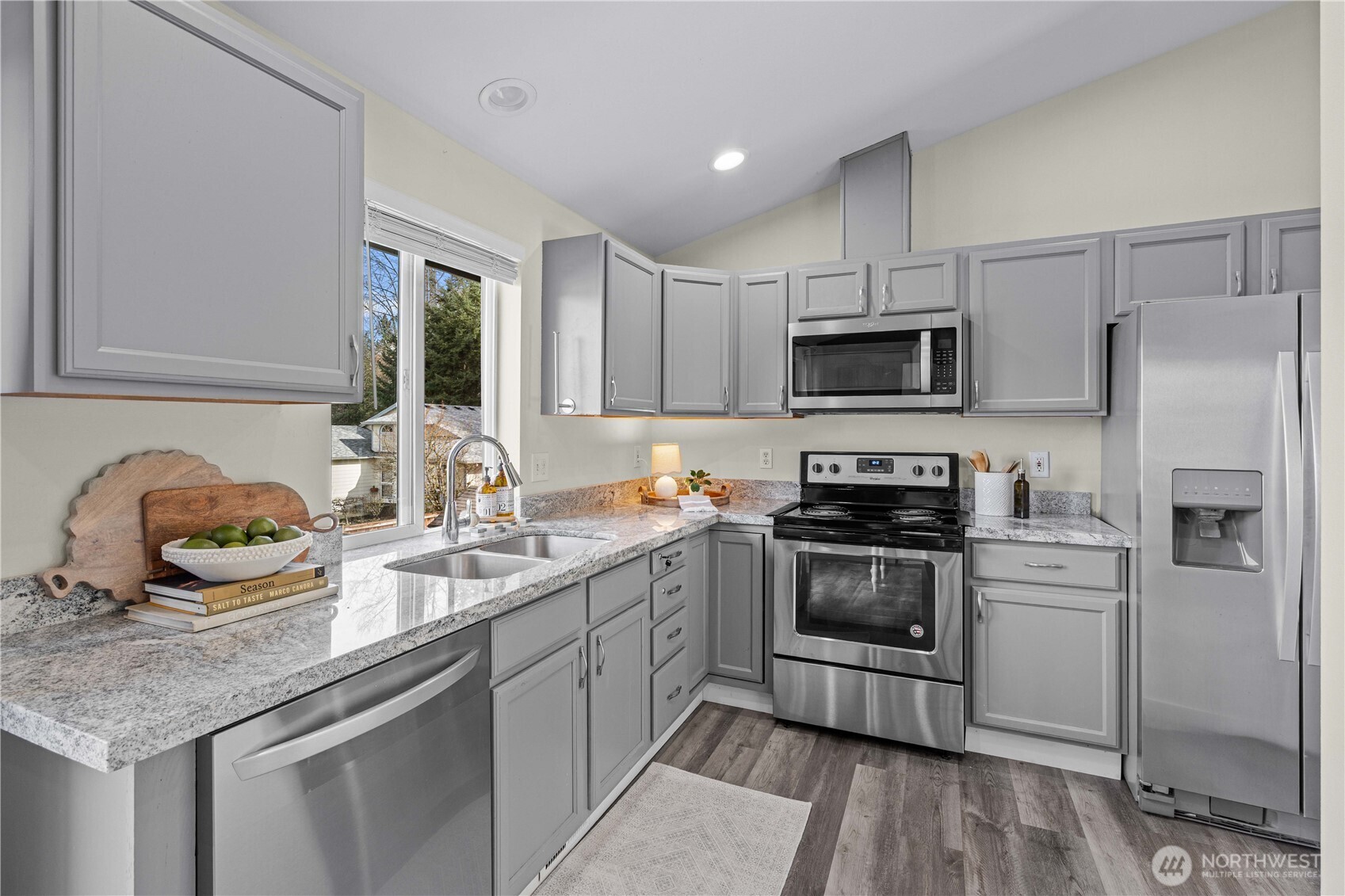 8719 204th Street Ct E