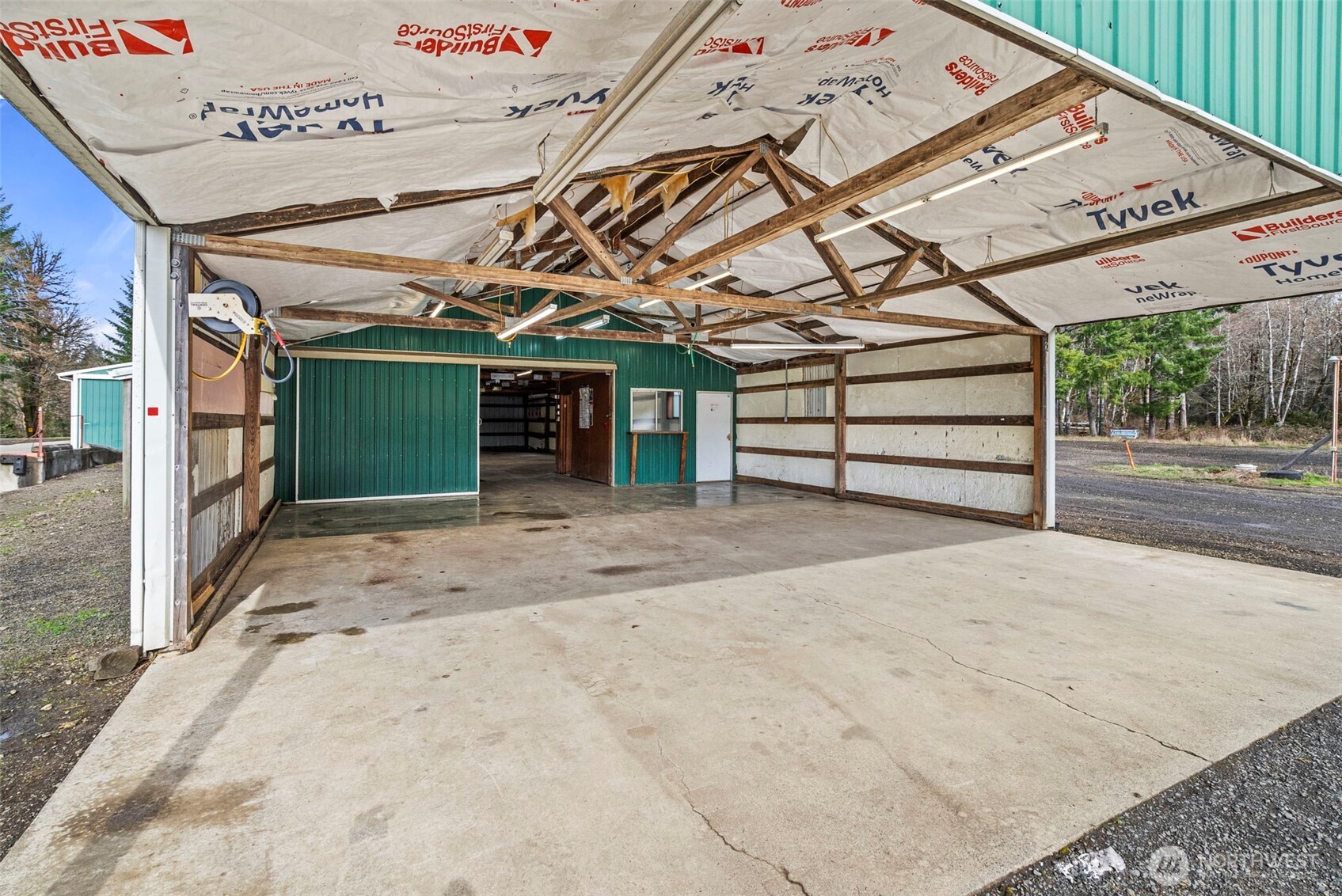 200 SE Clearwater Ridge