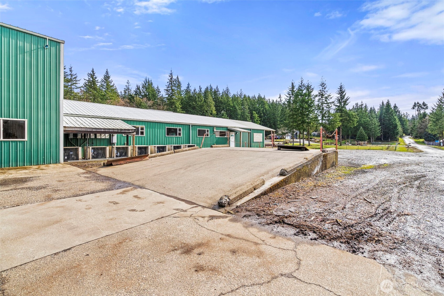 200 SE Clearwater Ridge