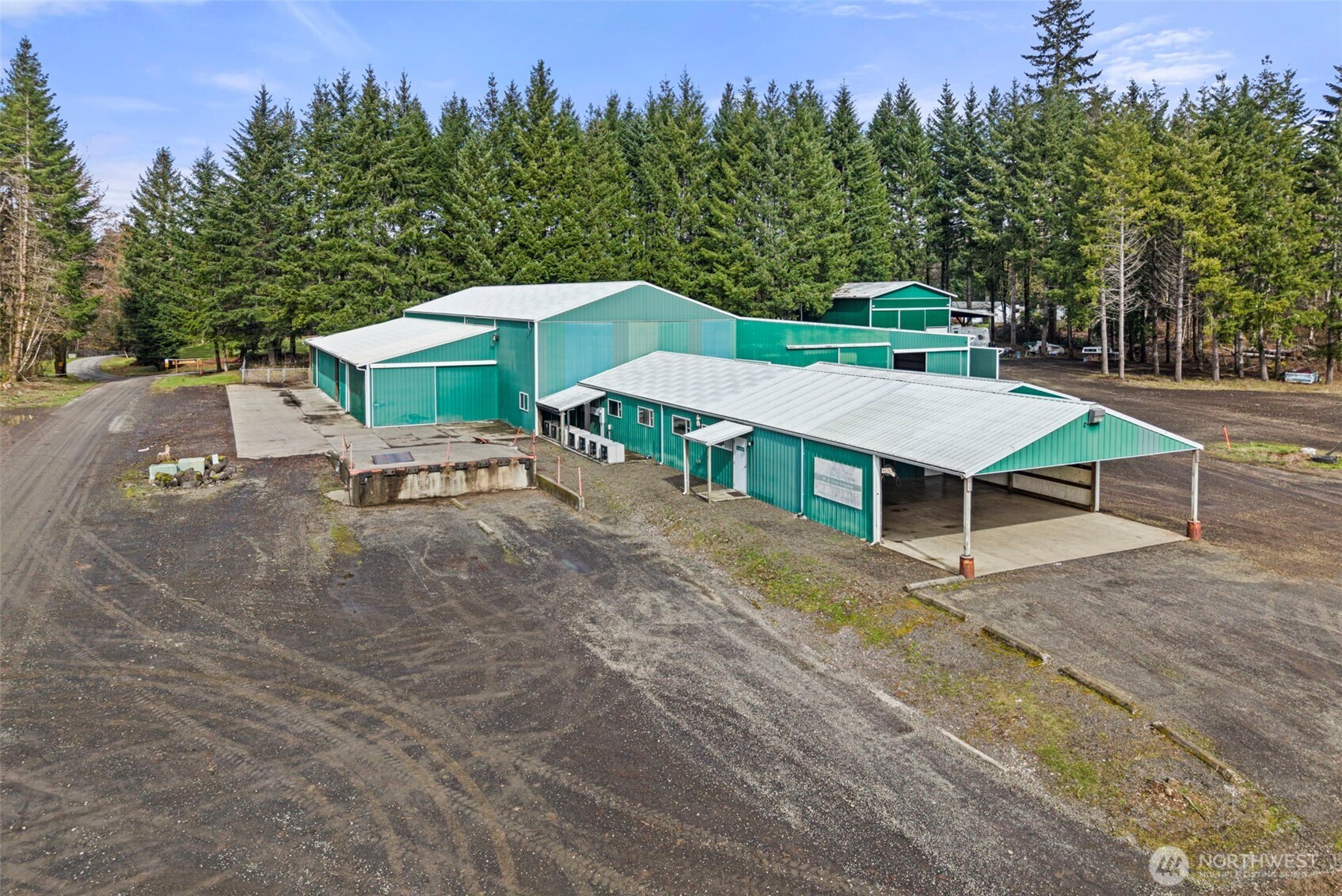 200 SE Clearwater Ridge