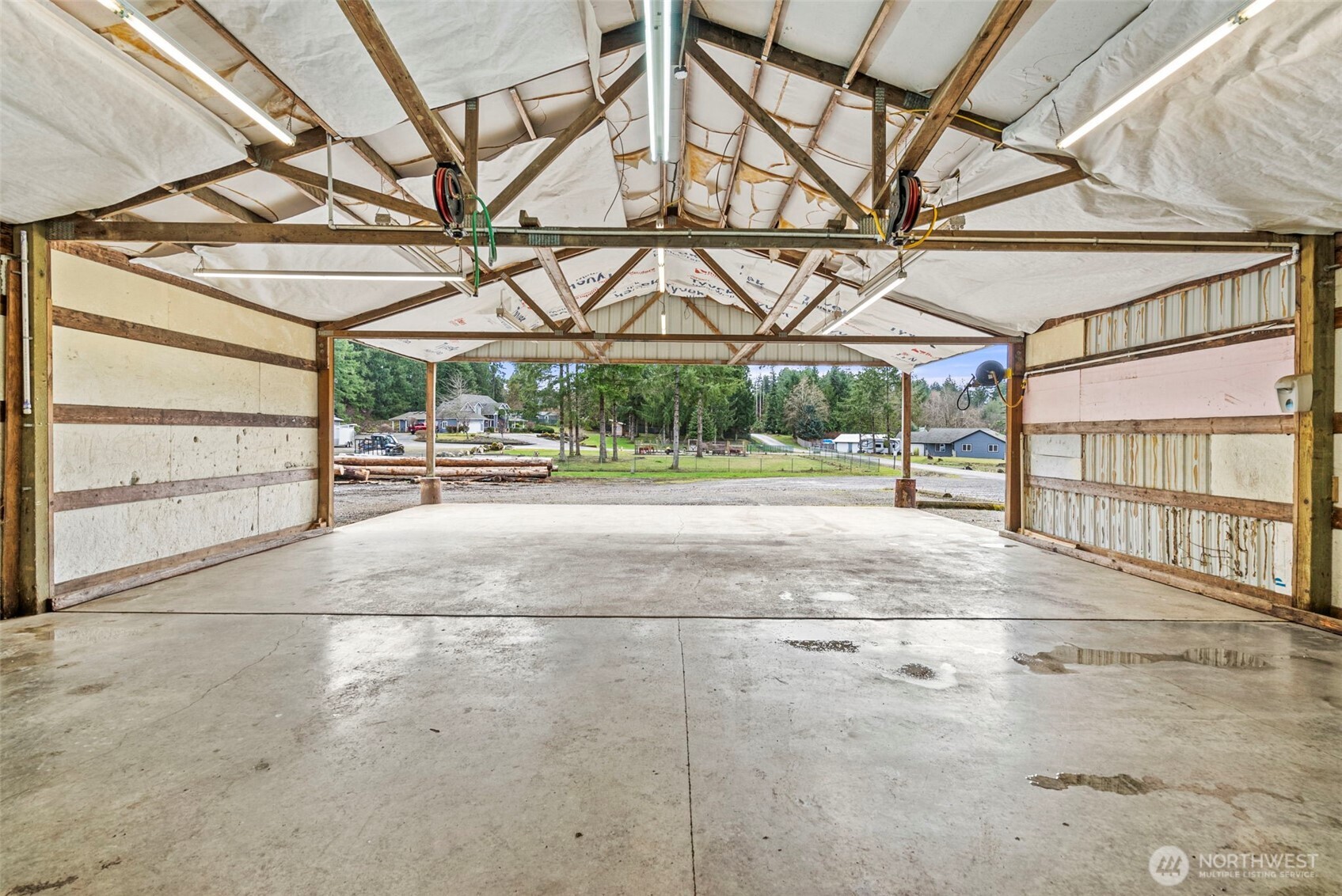 200 SE Clearwater Ridge