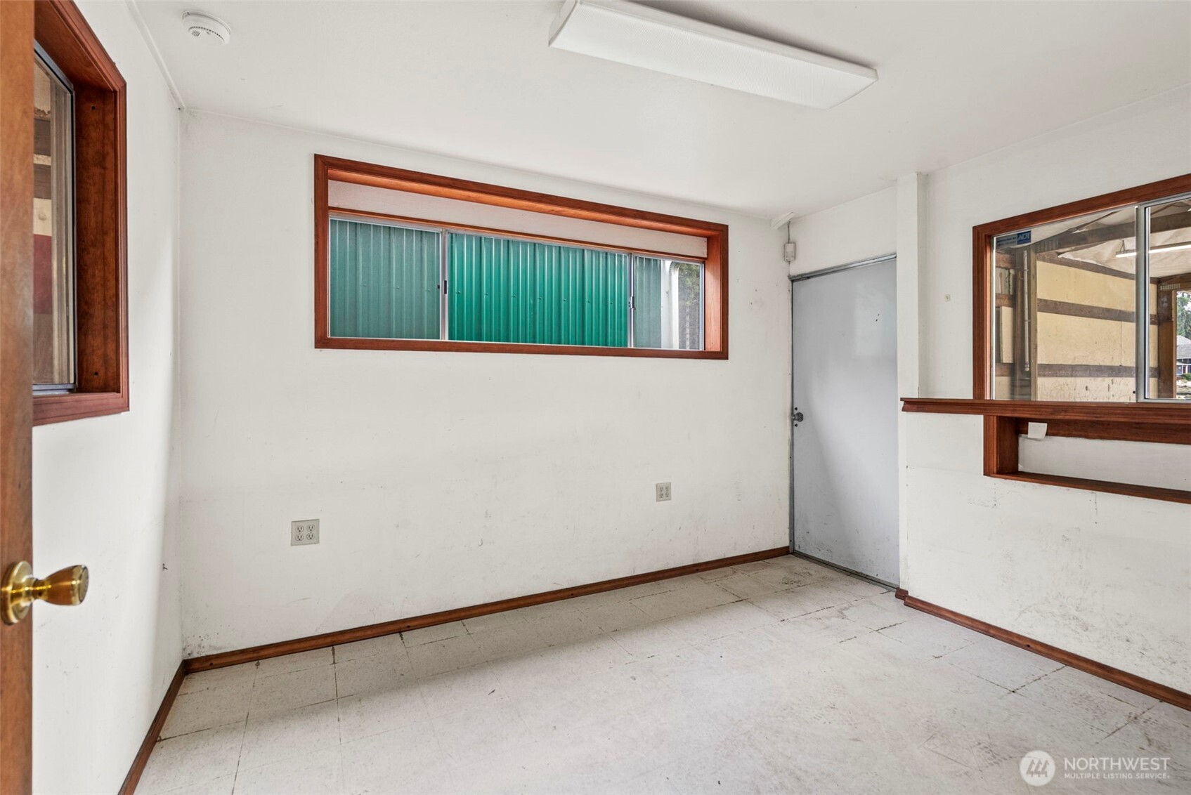 200 SE Clearwater Ridge