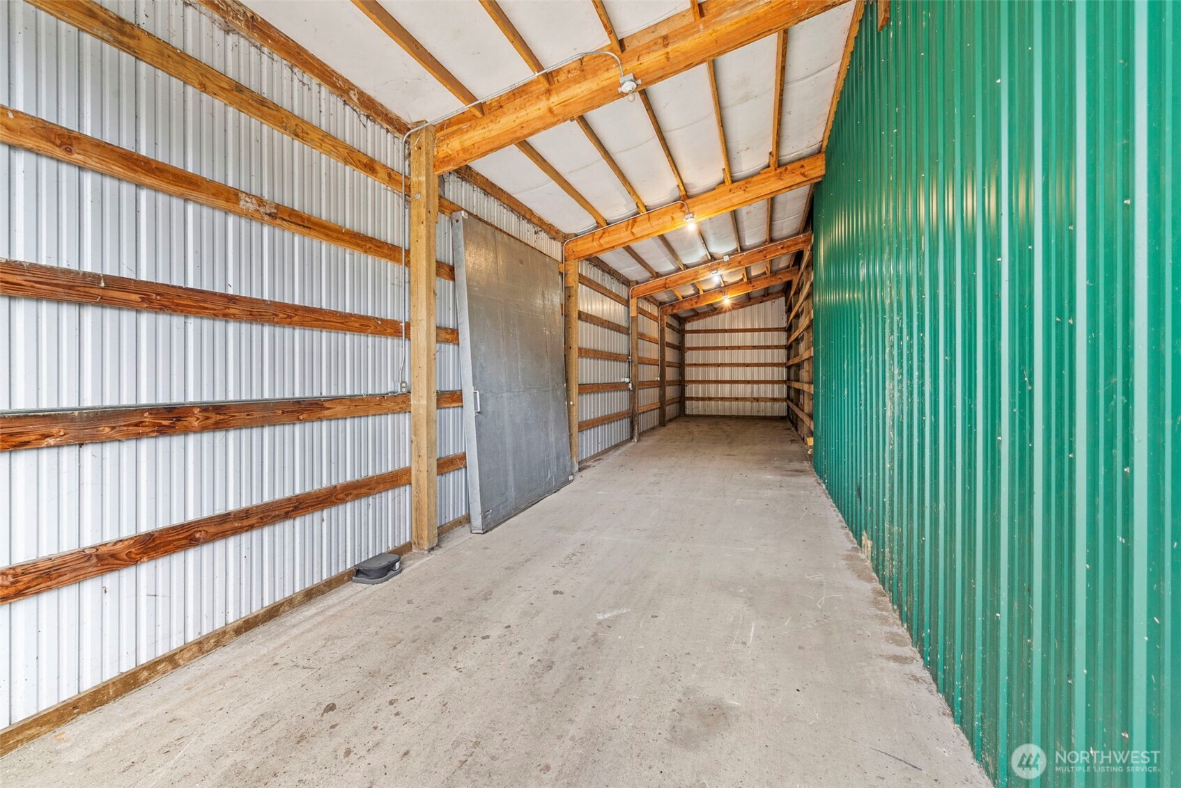 200 SE Clearwater Ridge