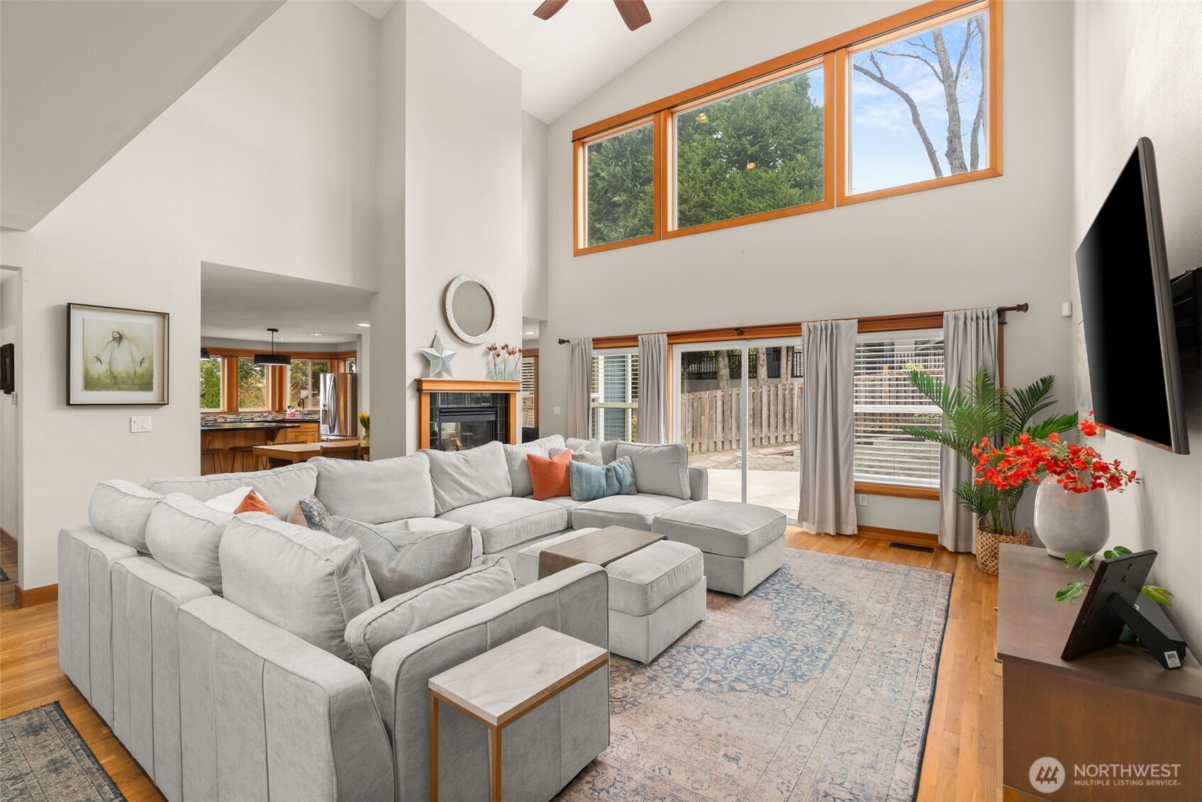 3157 Grandview Drive W