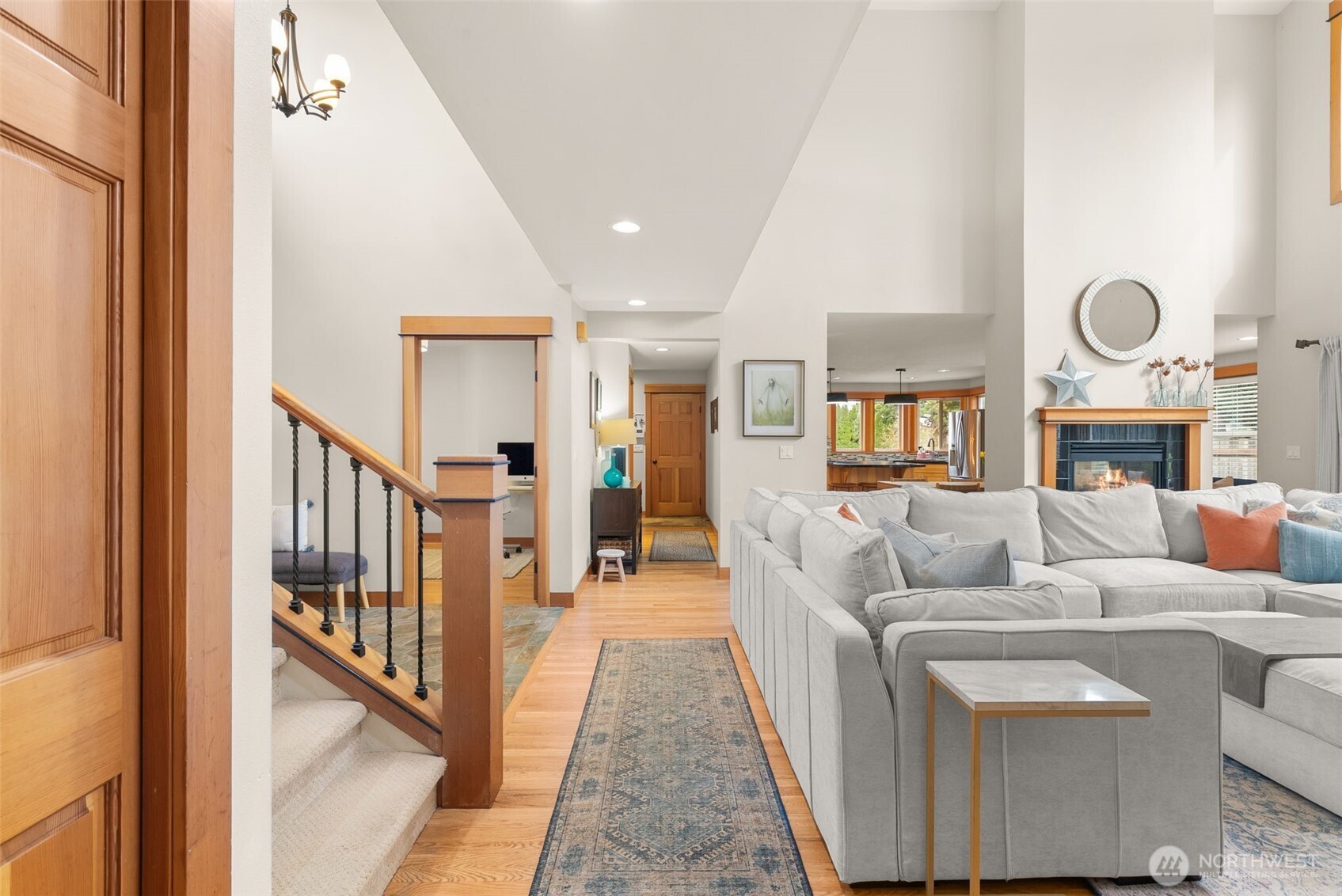 3157 Grandview Drive W