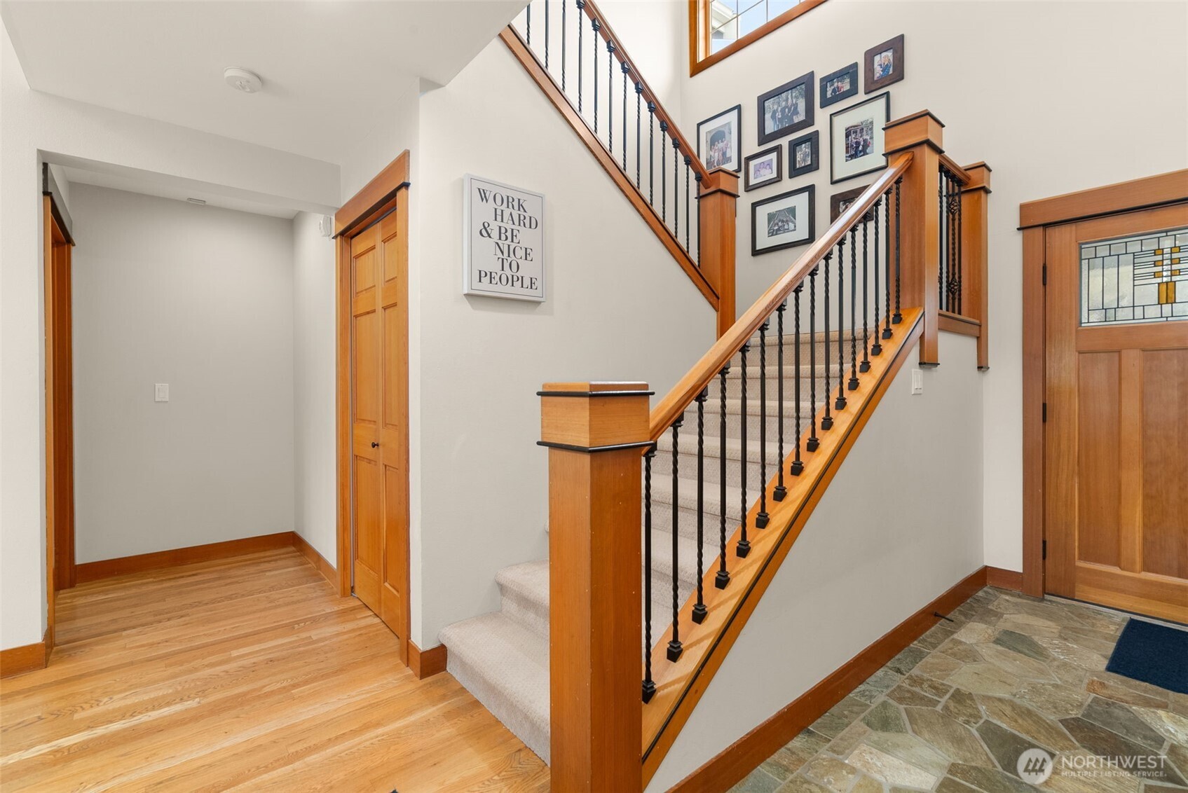 3157 Grandview Drive W