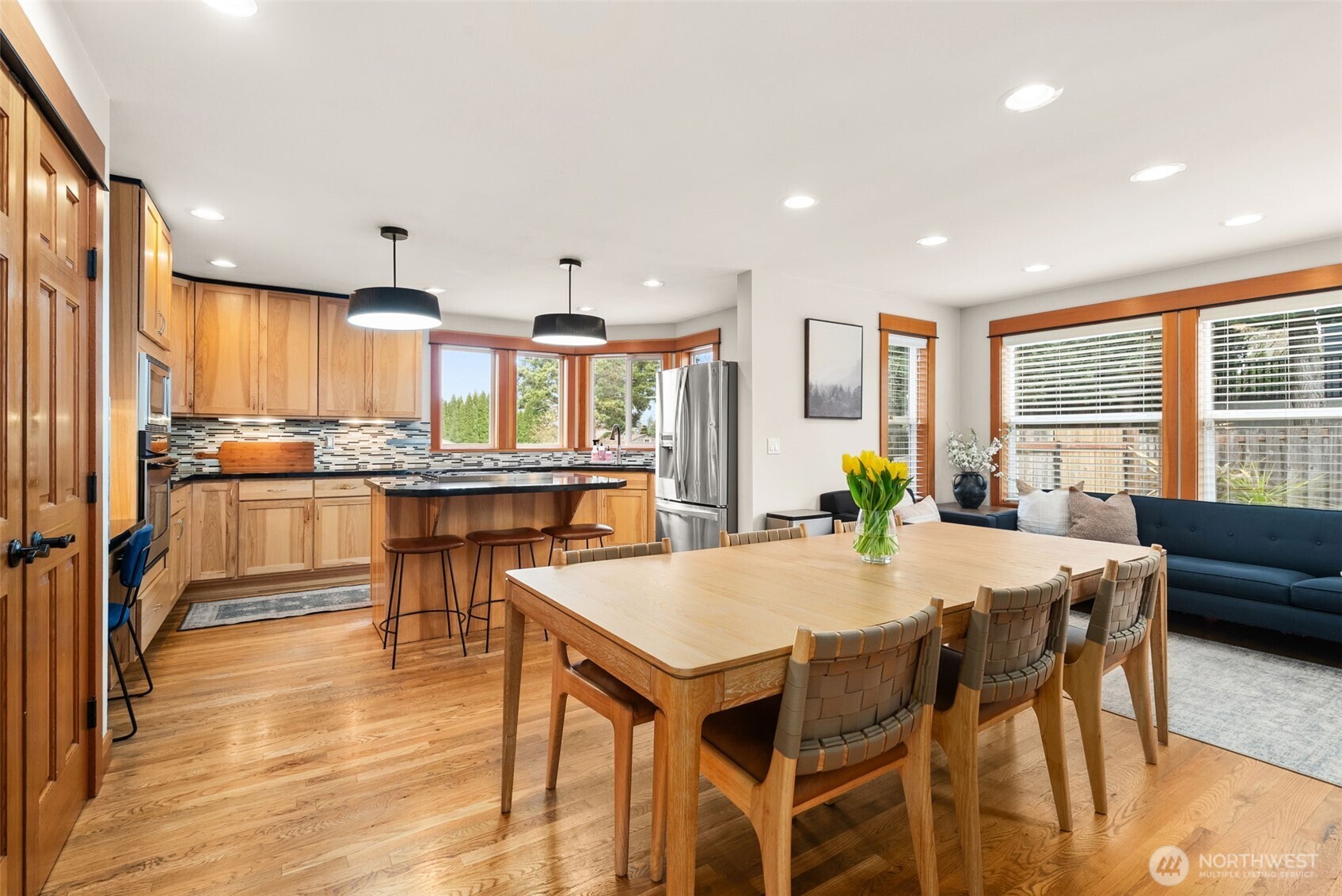 3157 Grandview Drive W