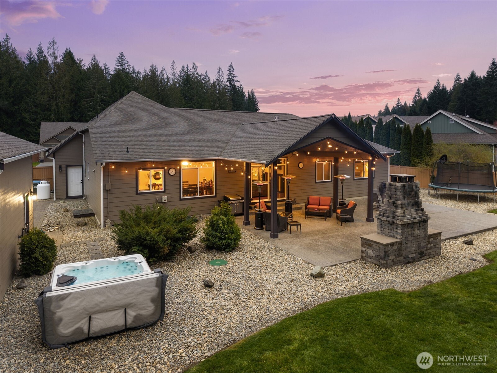 9220 Fox Ridge Lane SE