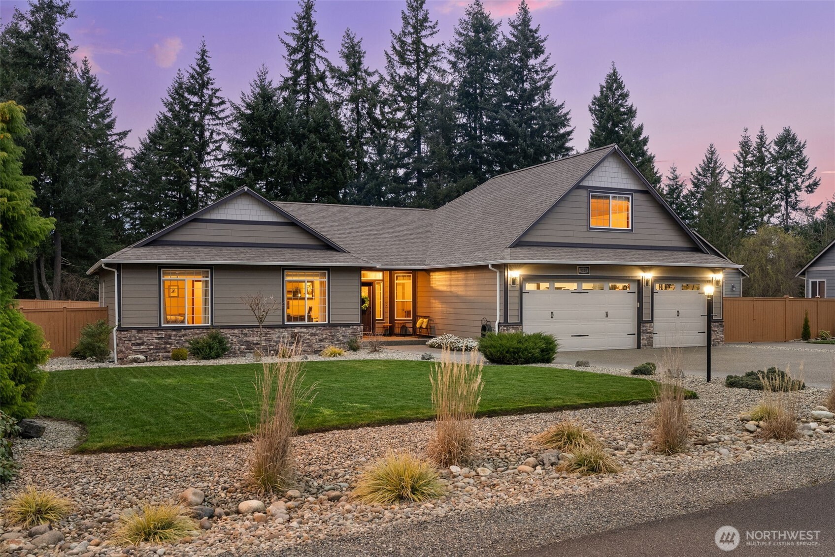 9220 Fox Ridge Lane SE