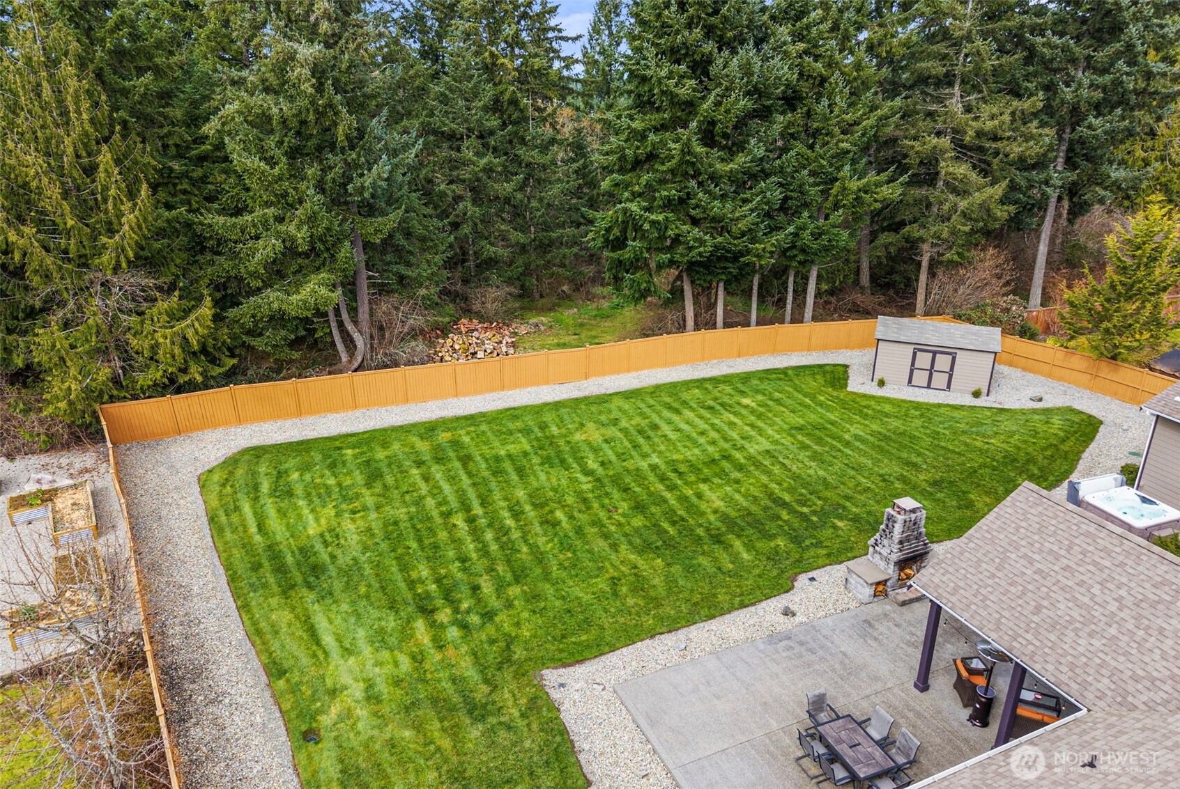 9220 Fox Ridge Lane SE