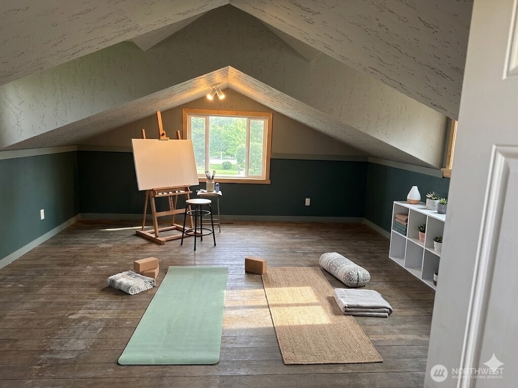 4719 Sunset Point Lane NW