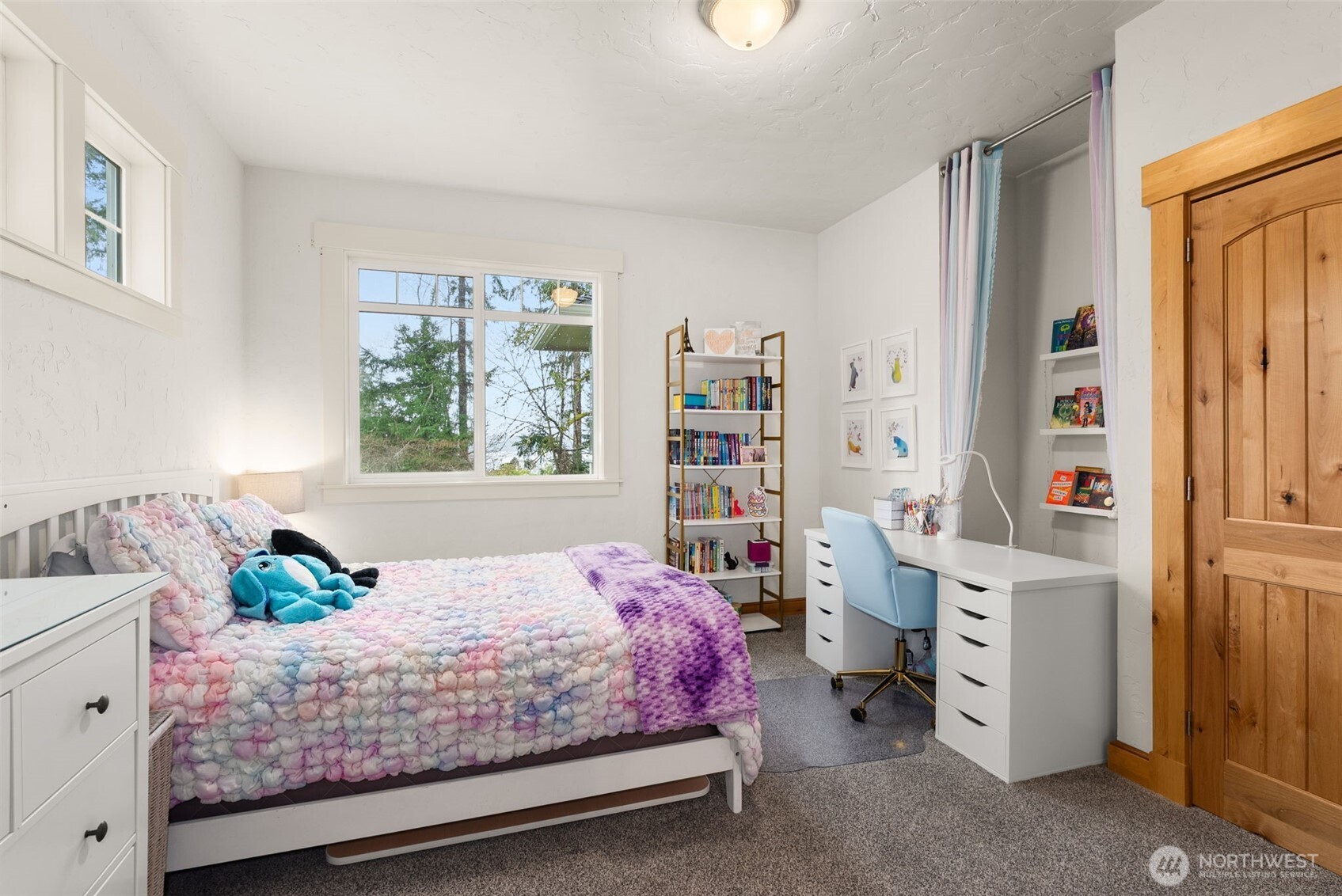 4719 Sunset Point Lane NW