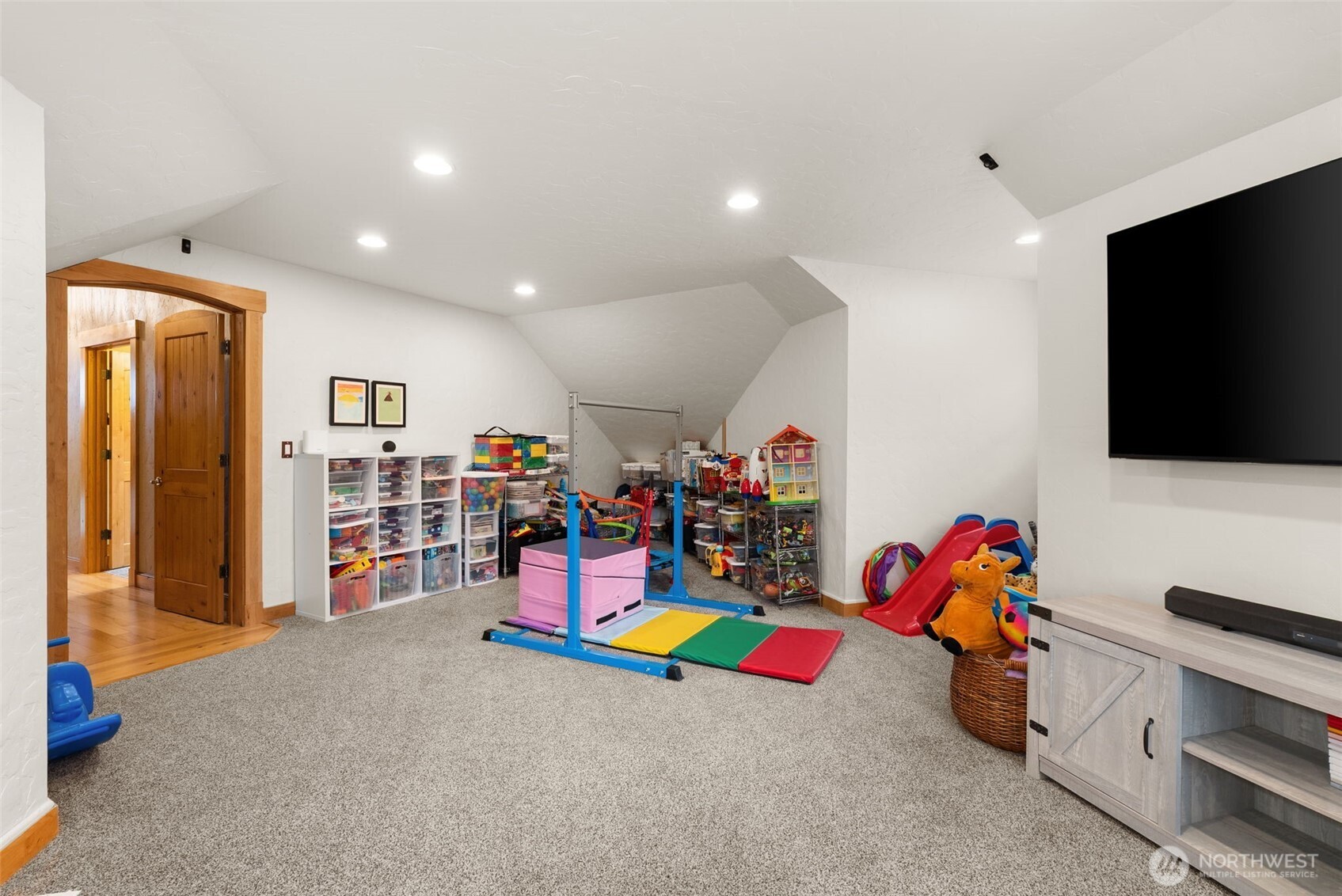 4719 Sunset Point Lane NW