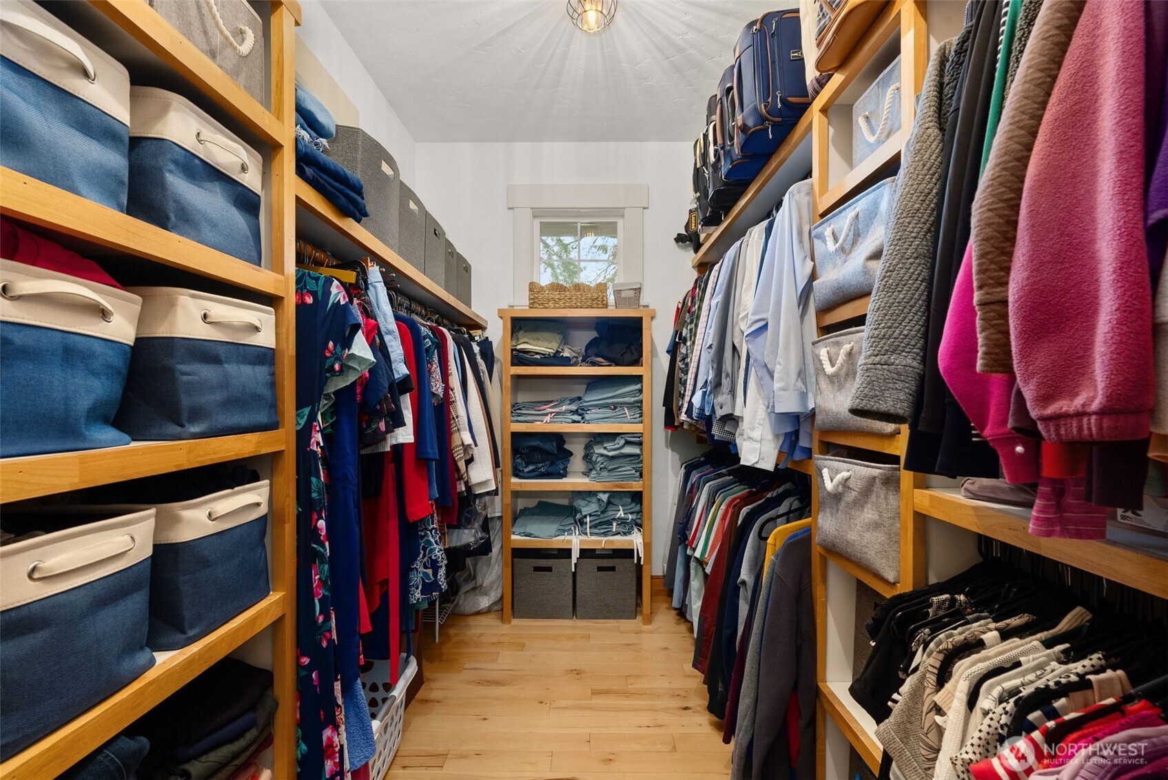 4719 Sunset Point Lane NW