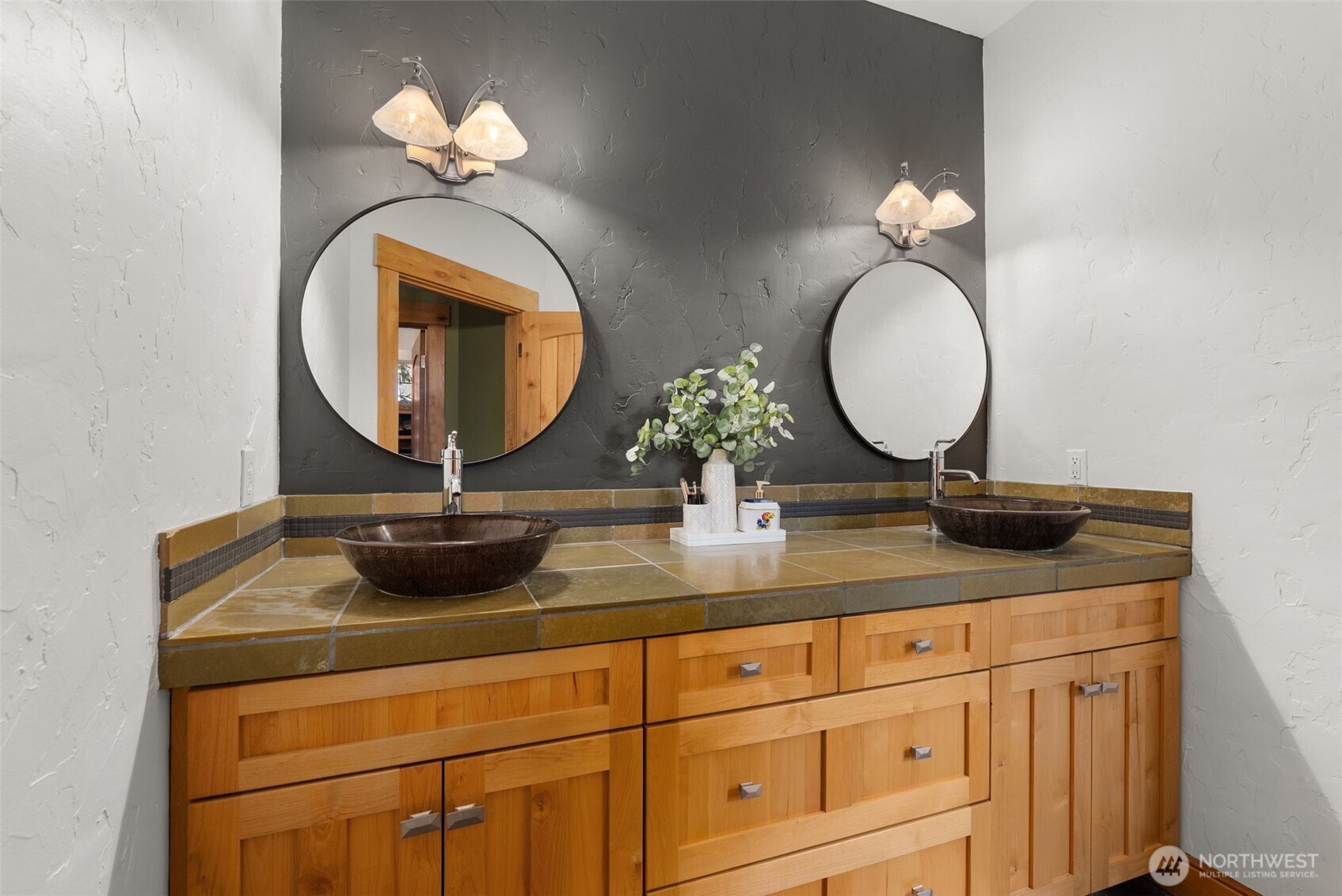 4719 Sunset Point Lane NW