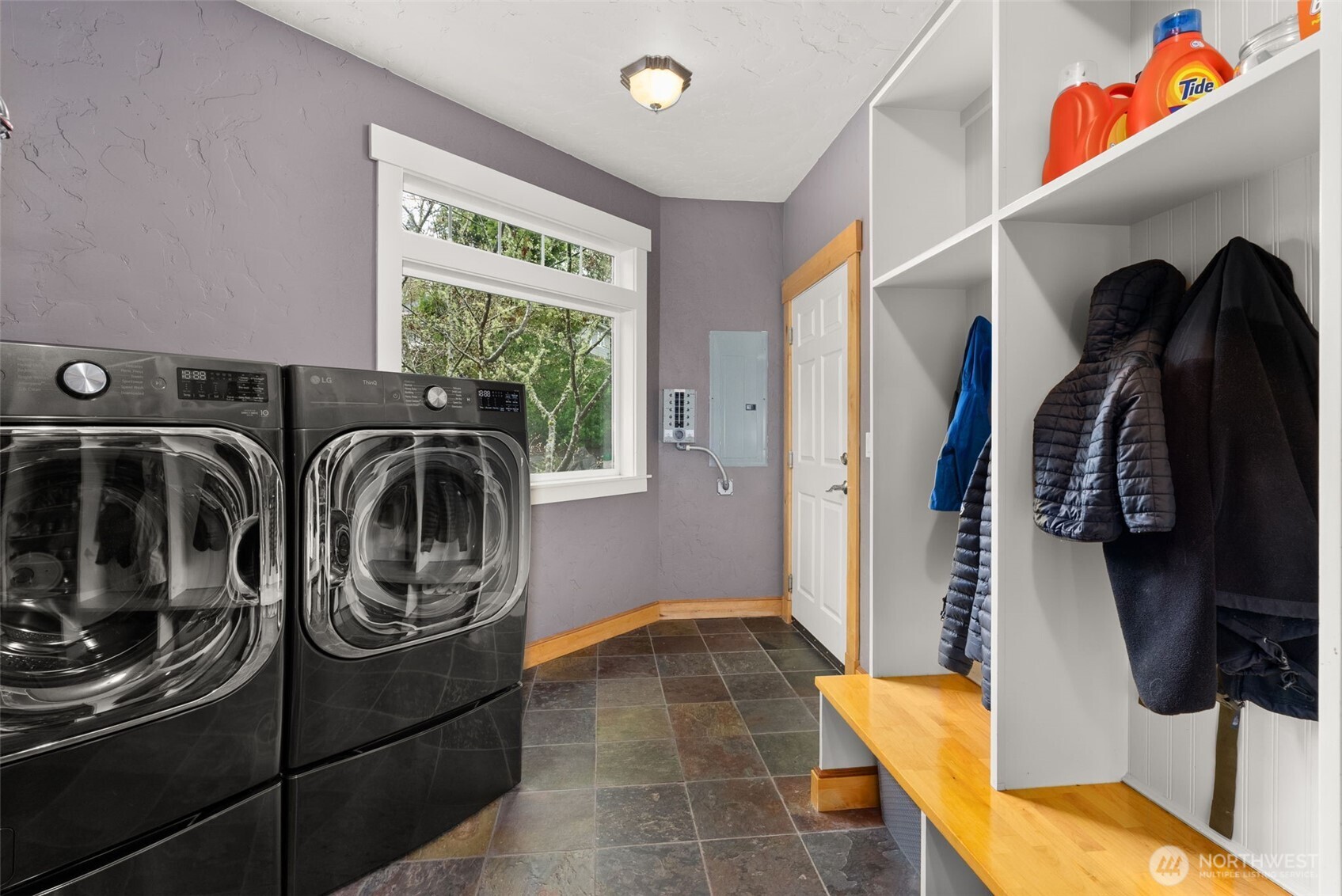 4719 Sunset Point Lane NW