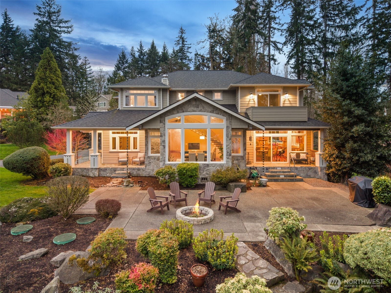 4719 Sunset Point Lane NW