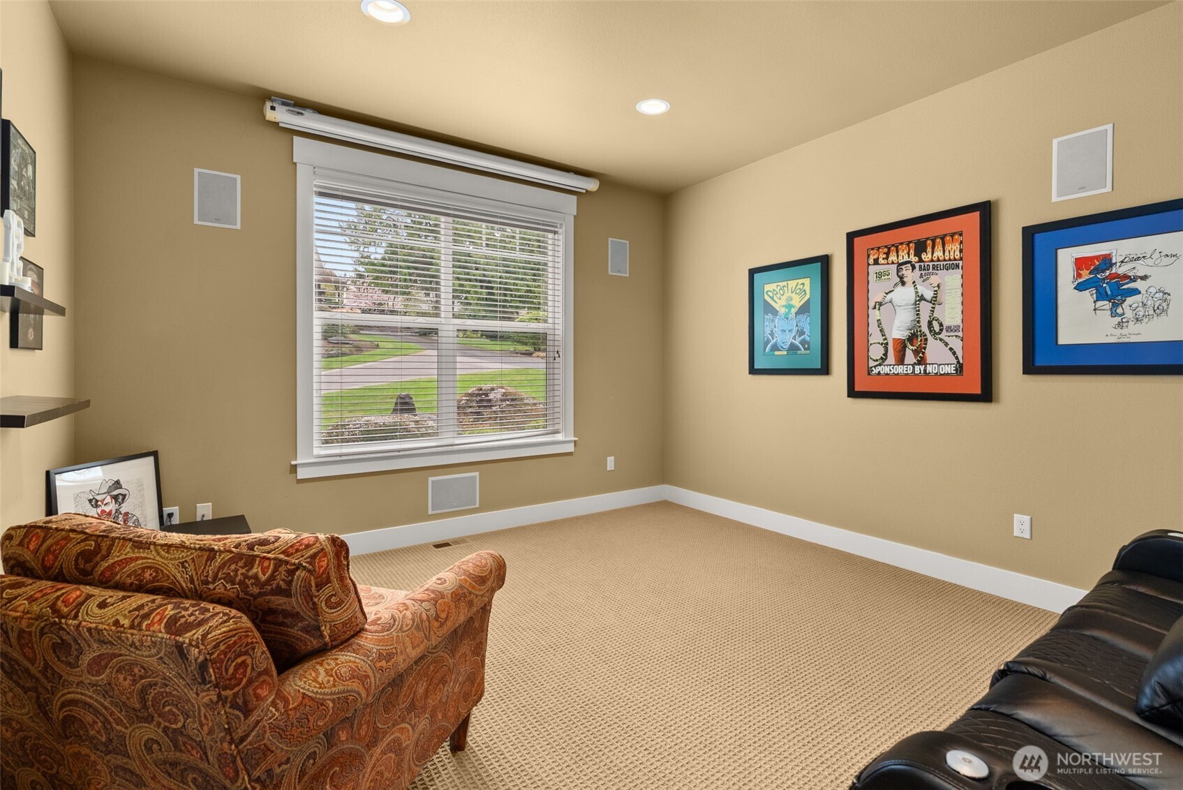 4827 Bayshore Lane NW