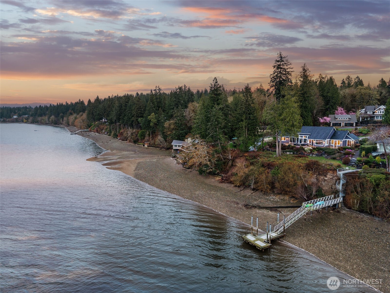 4827 Bayshore Lane NW