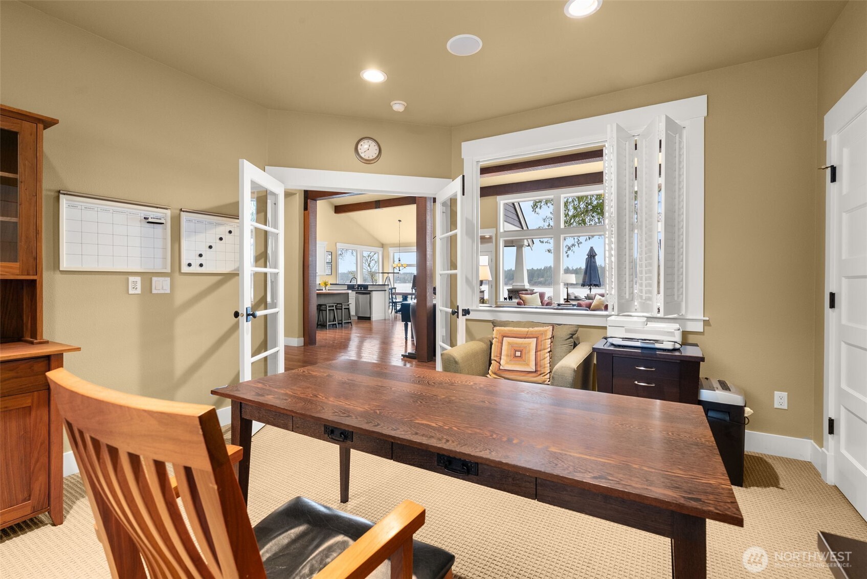 4827 Bayshore Lane NW