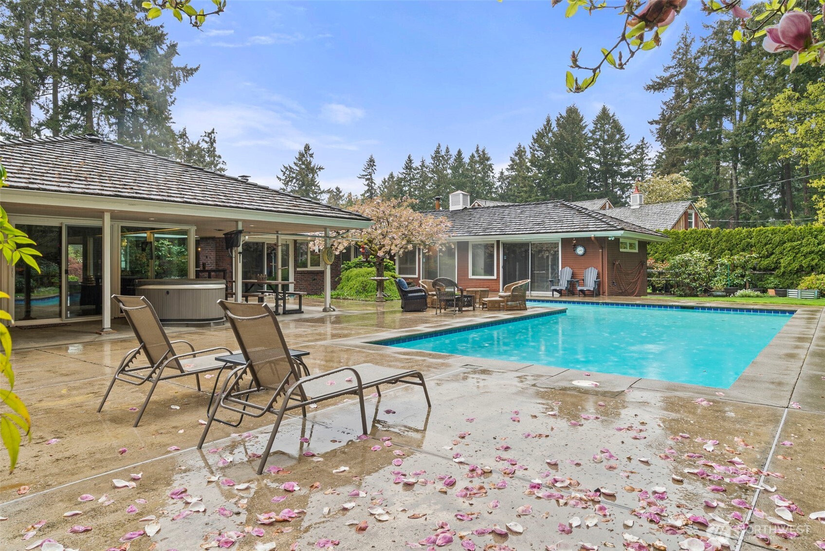 12 Forest Glen Lane SW