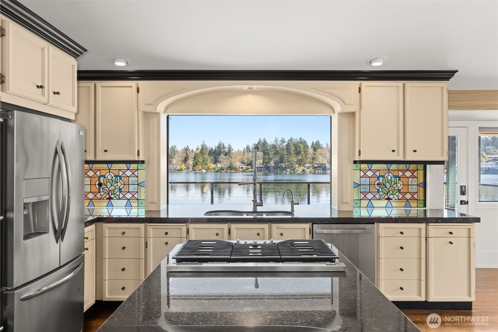 10901 Greendale Drive SW