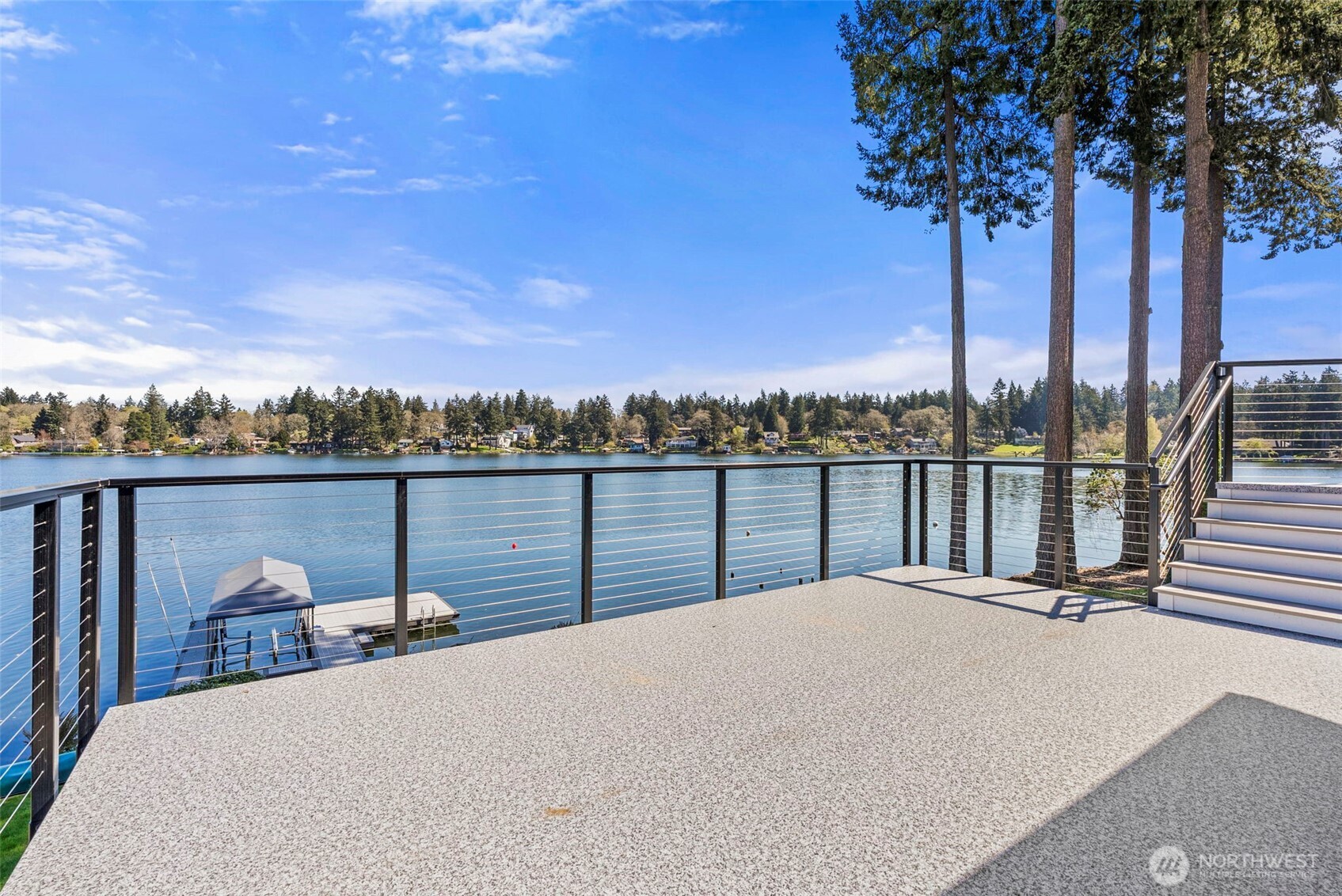 10901 Greendale Drive SW