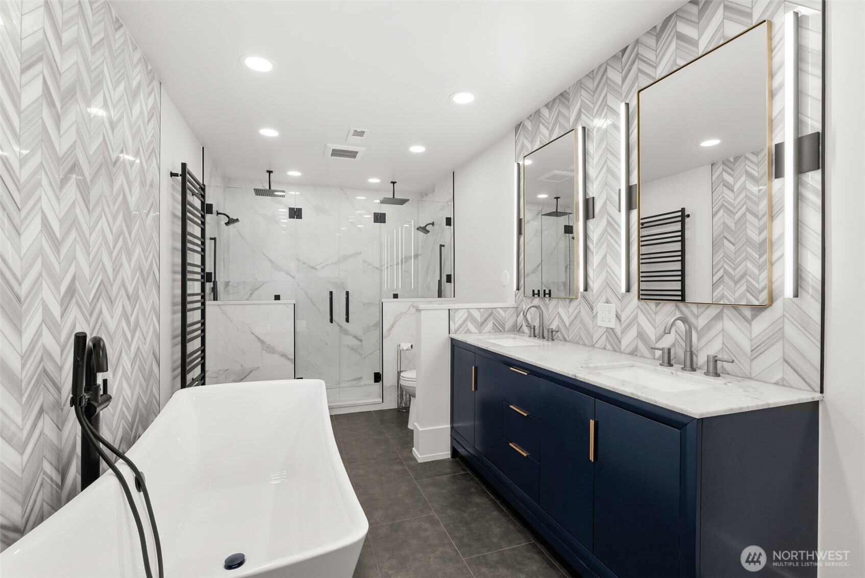 10901 Greendale Drive SW