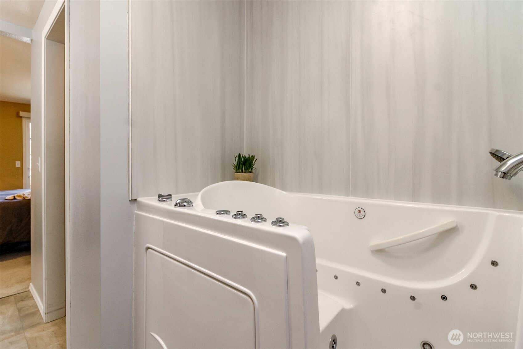 2801 N Narrows Drive Unit: G-2