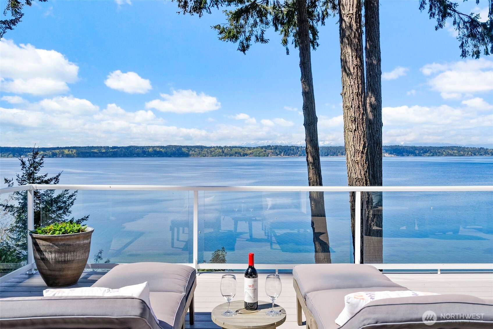 3810 Forest Beach Drive NW