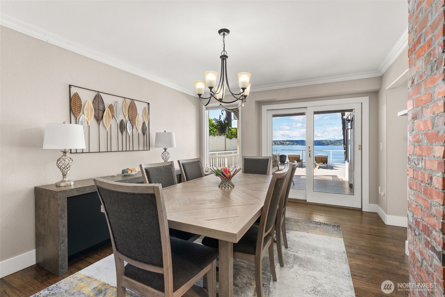 3810 Forest Beach Drive NW