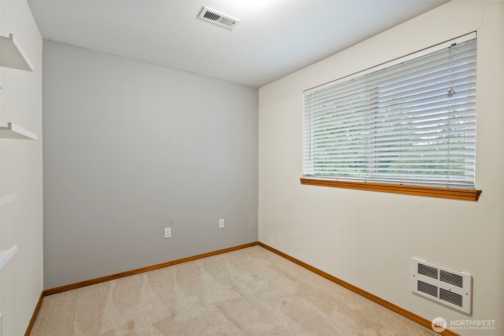 4826 S 49th Street