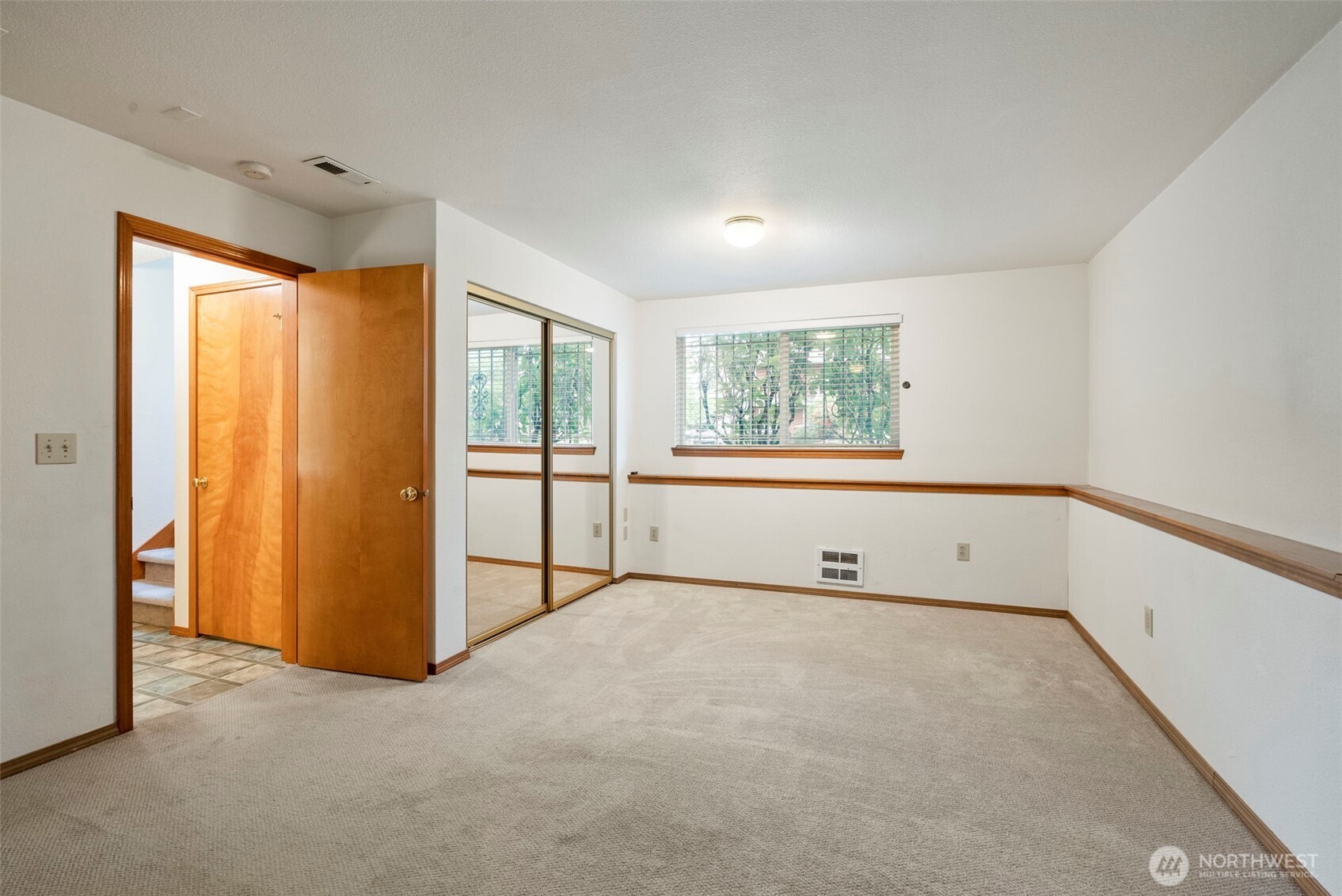 4826 S 49th Street