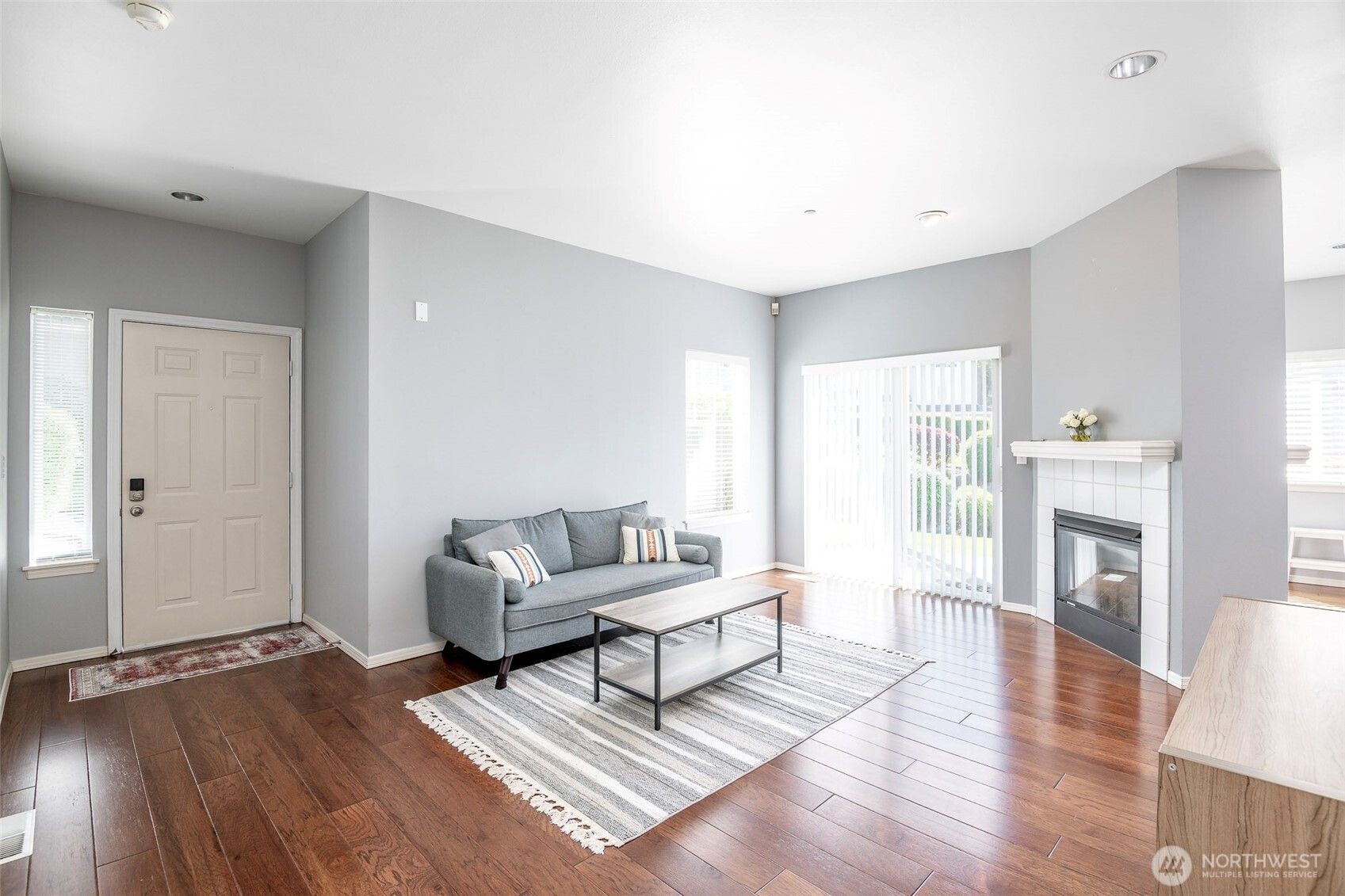 4714 NE Fairwood Boulevard Unit: 905