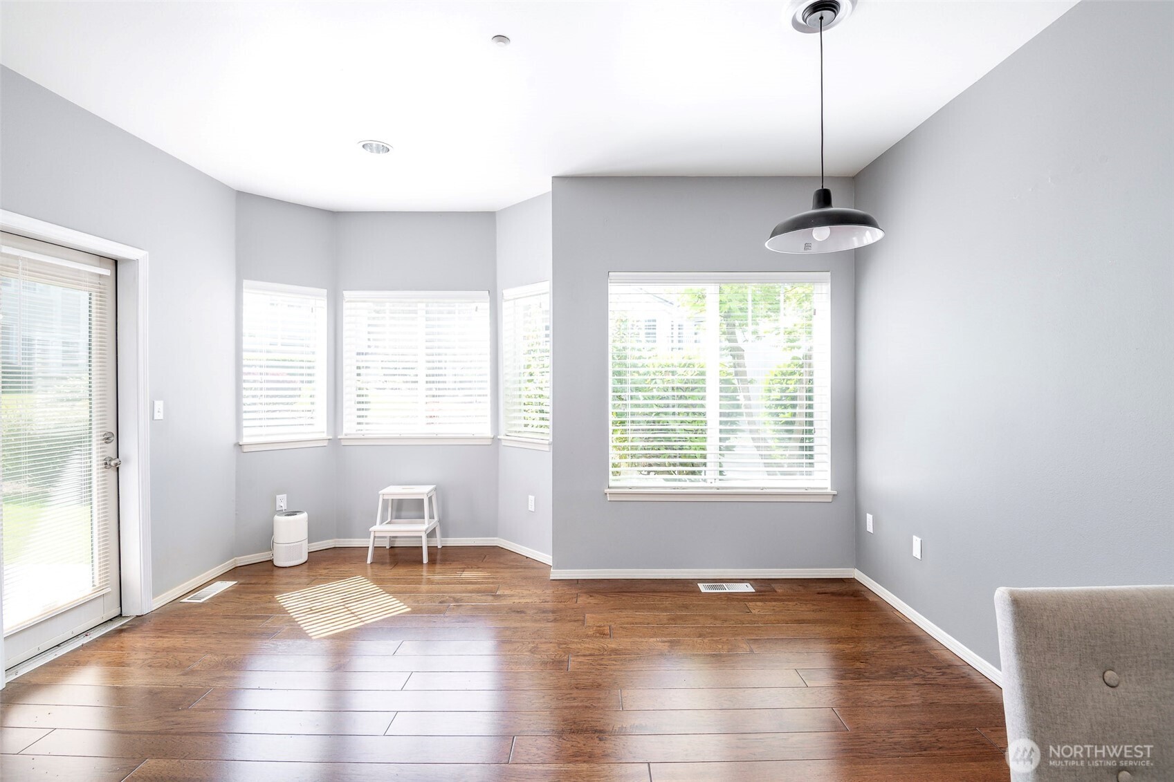 4714 NE Fairwood Boulevard Unit: 905