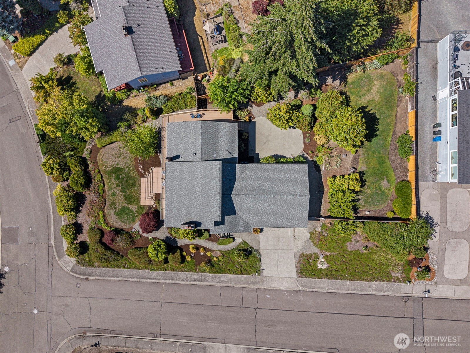 2801 Narrows Place