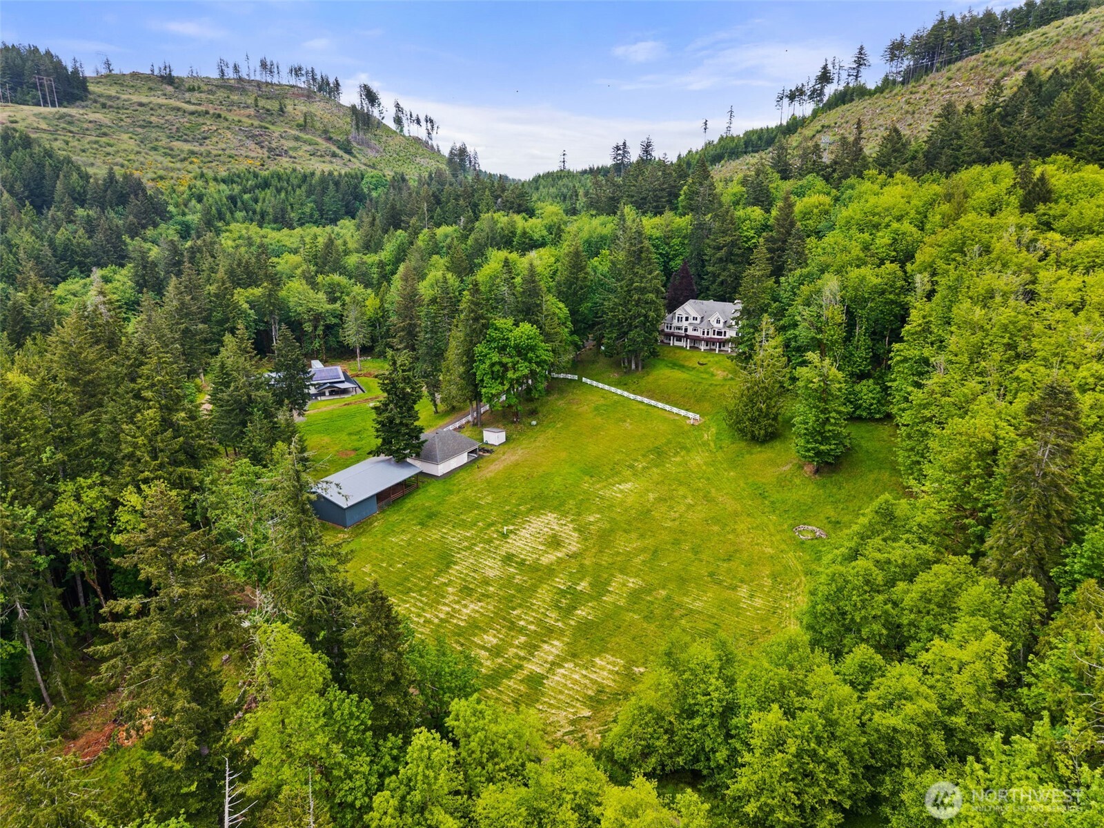 1410 Summit Lake Shore Road NW