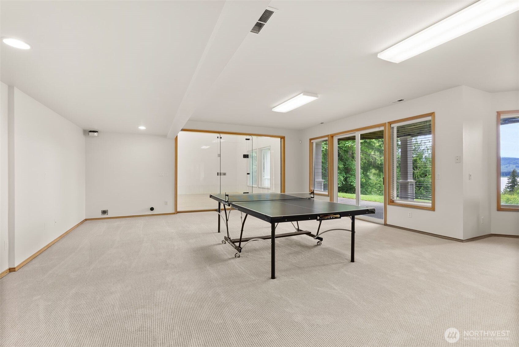 1410 Summit Lake Shore Road NW
