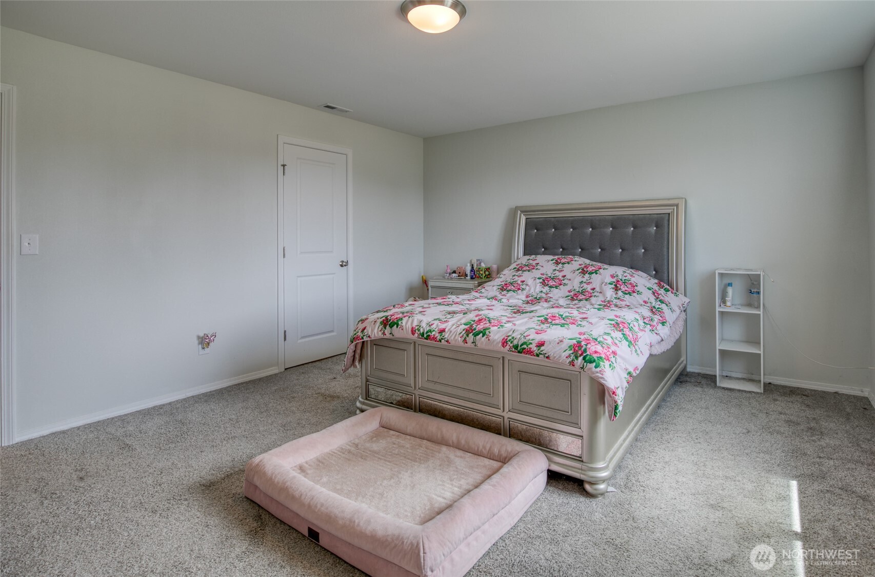 407 N Bel Air Loop SW