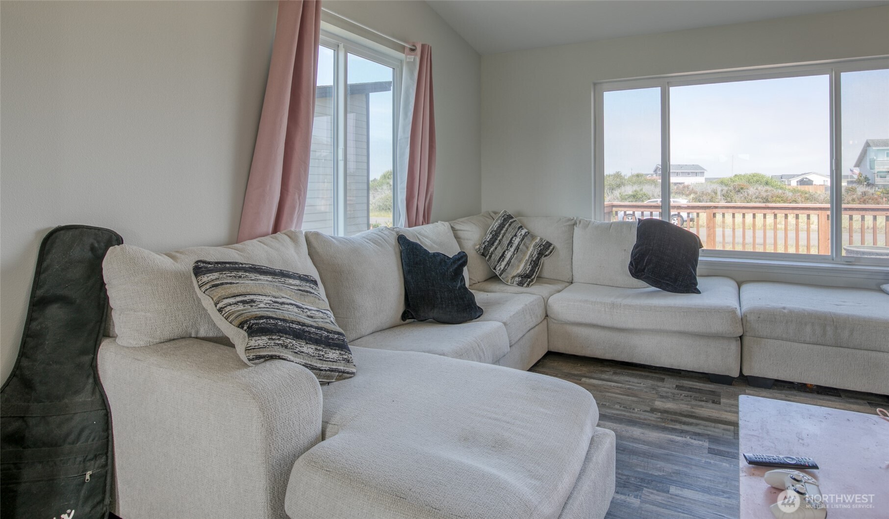 407 N Bel Air Loop SW
