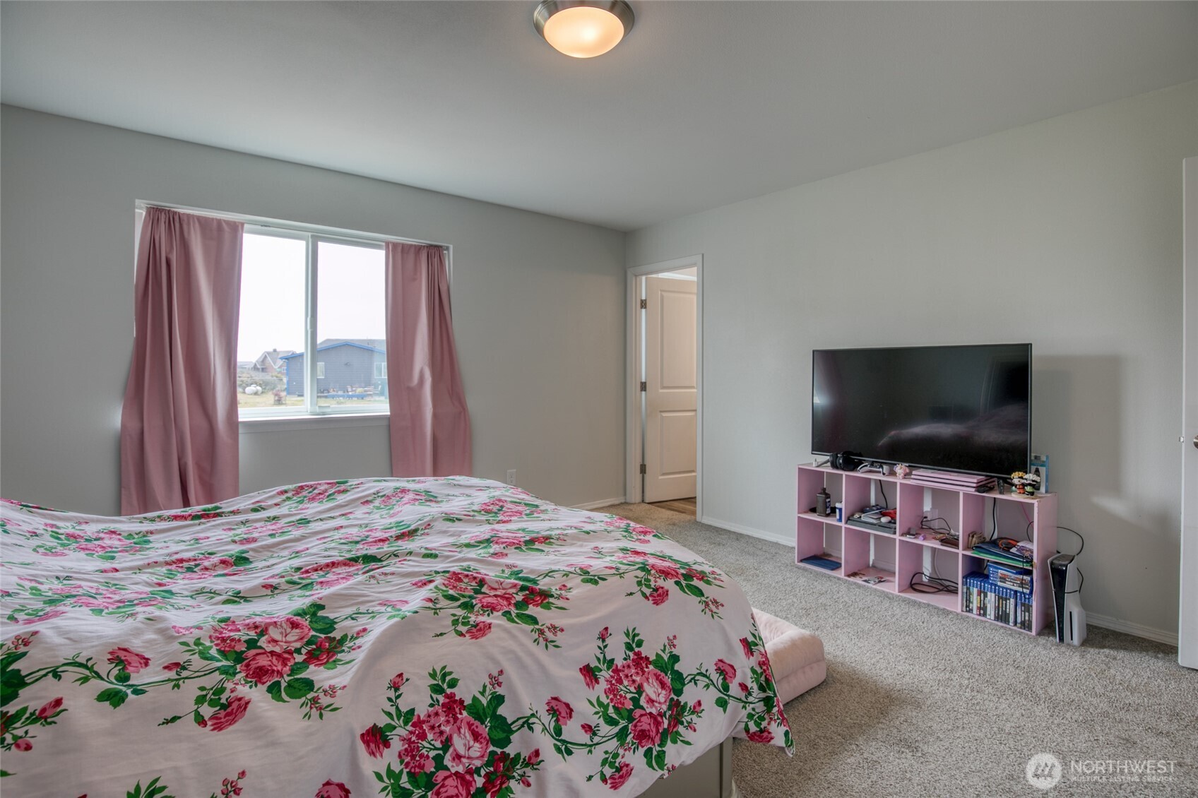 407 N Bel Air Loop SW