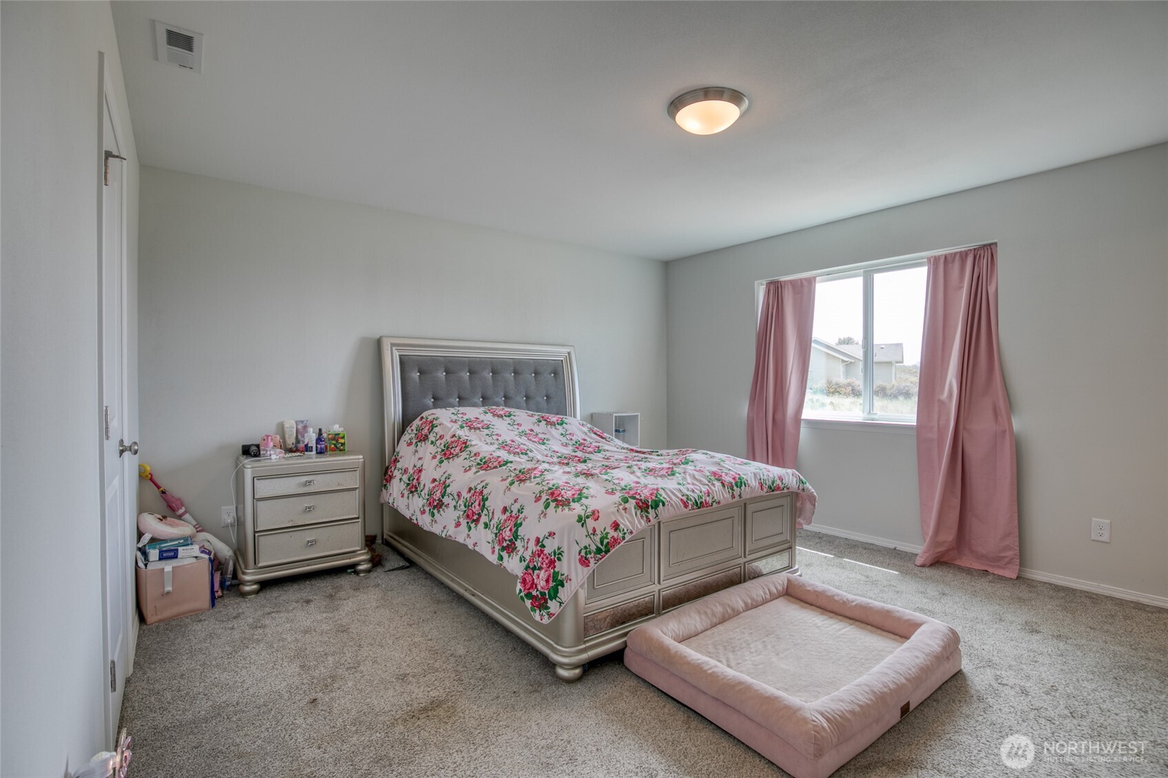 407 N Bel Air Loop SW