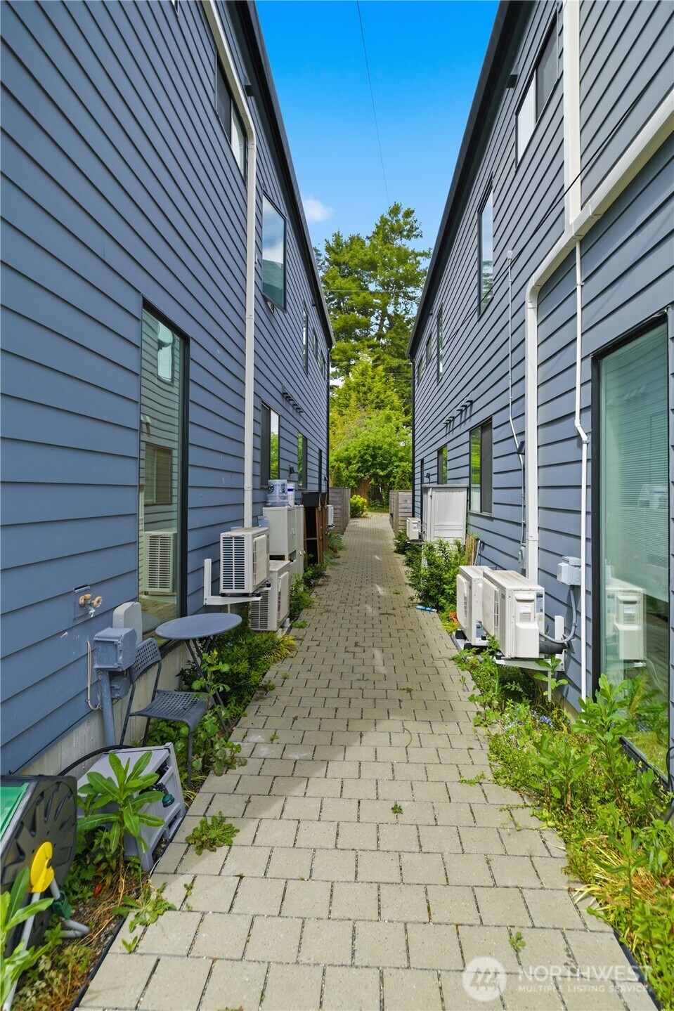 918 N 100th Street Unit: B